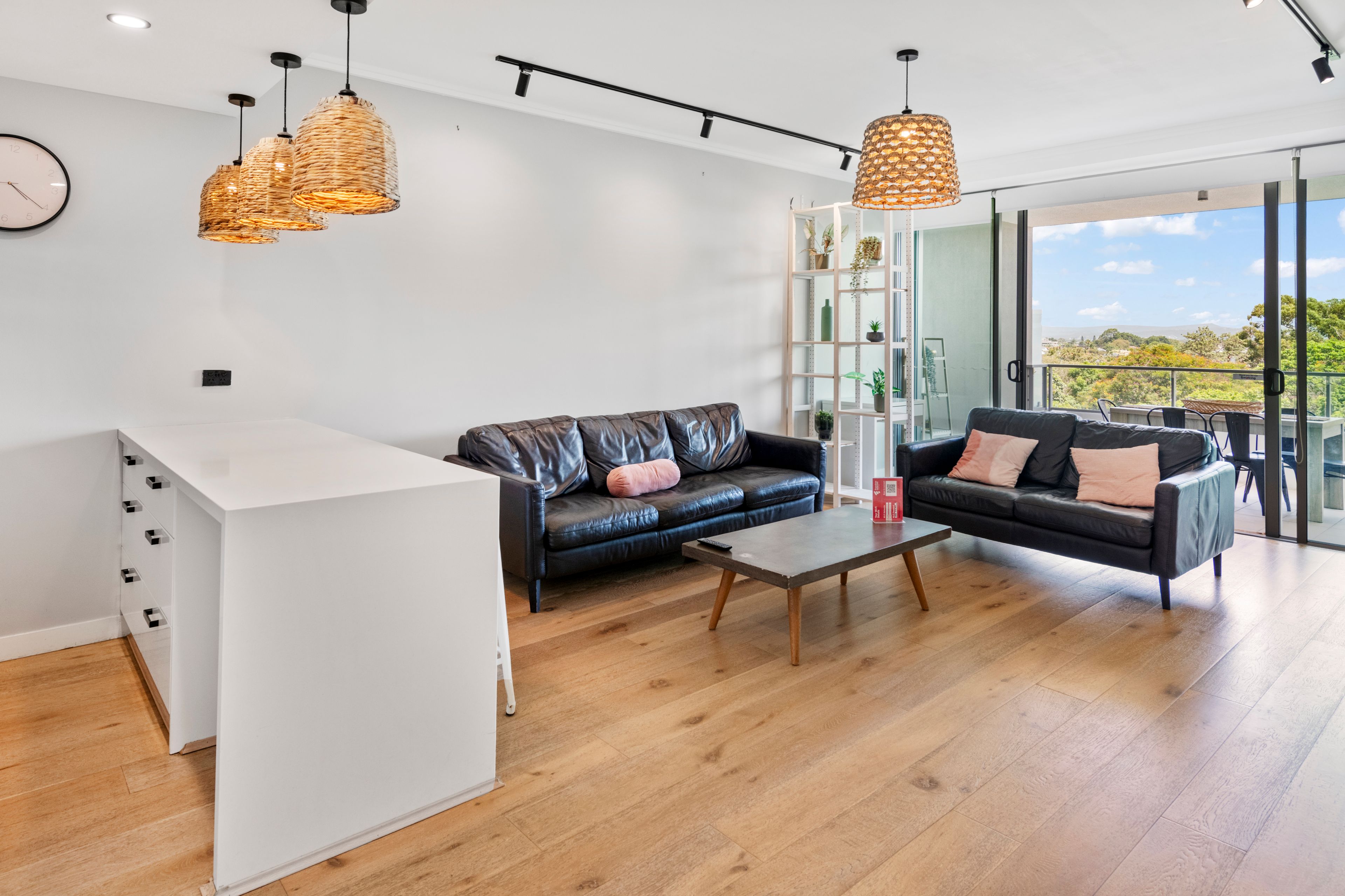 2410/33 T E Peters Drive, Broadbeach Waters, QLD 4218