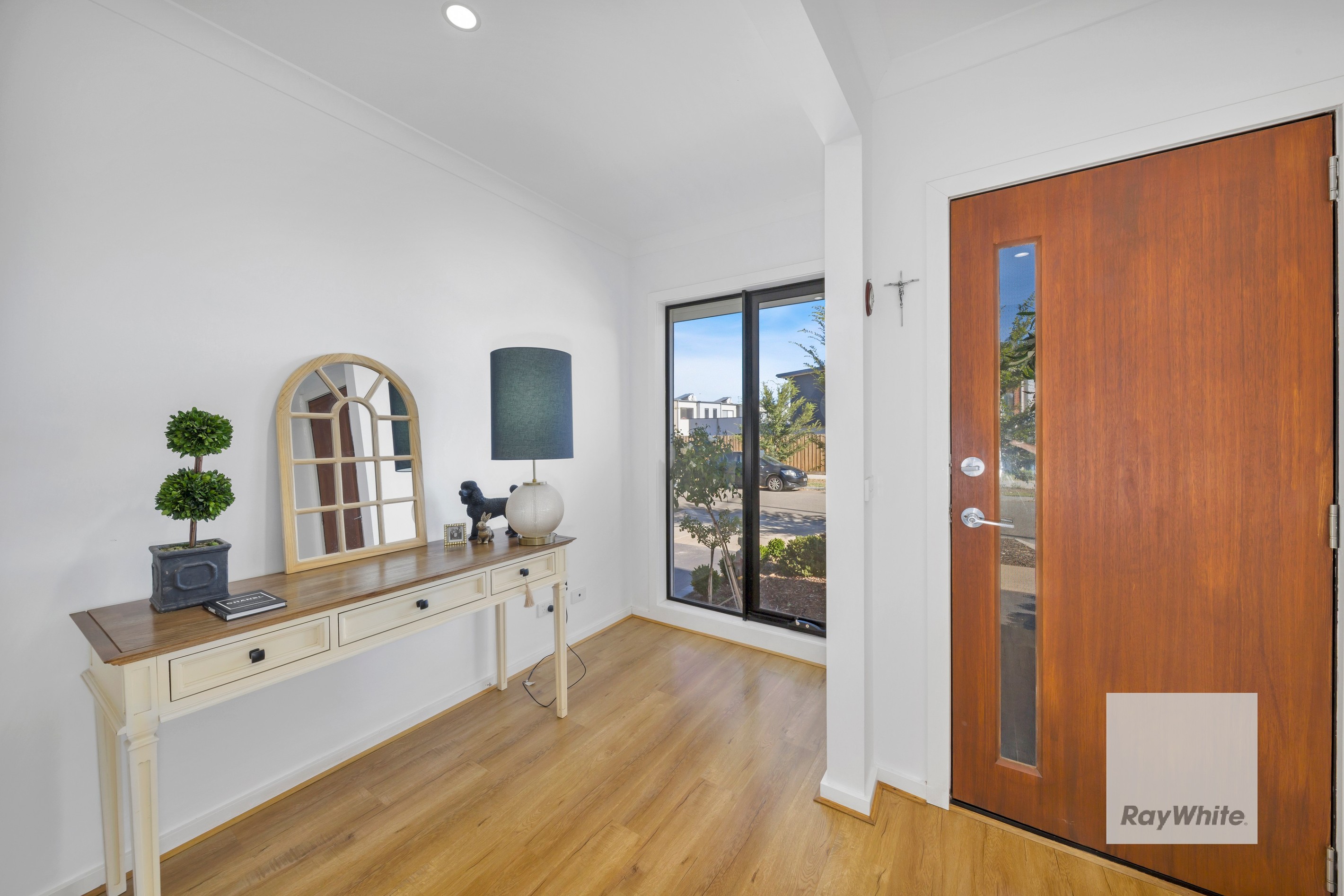 33 Cetona Street, FRASER RISE, VIC 3336