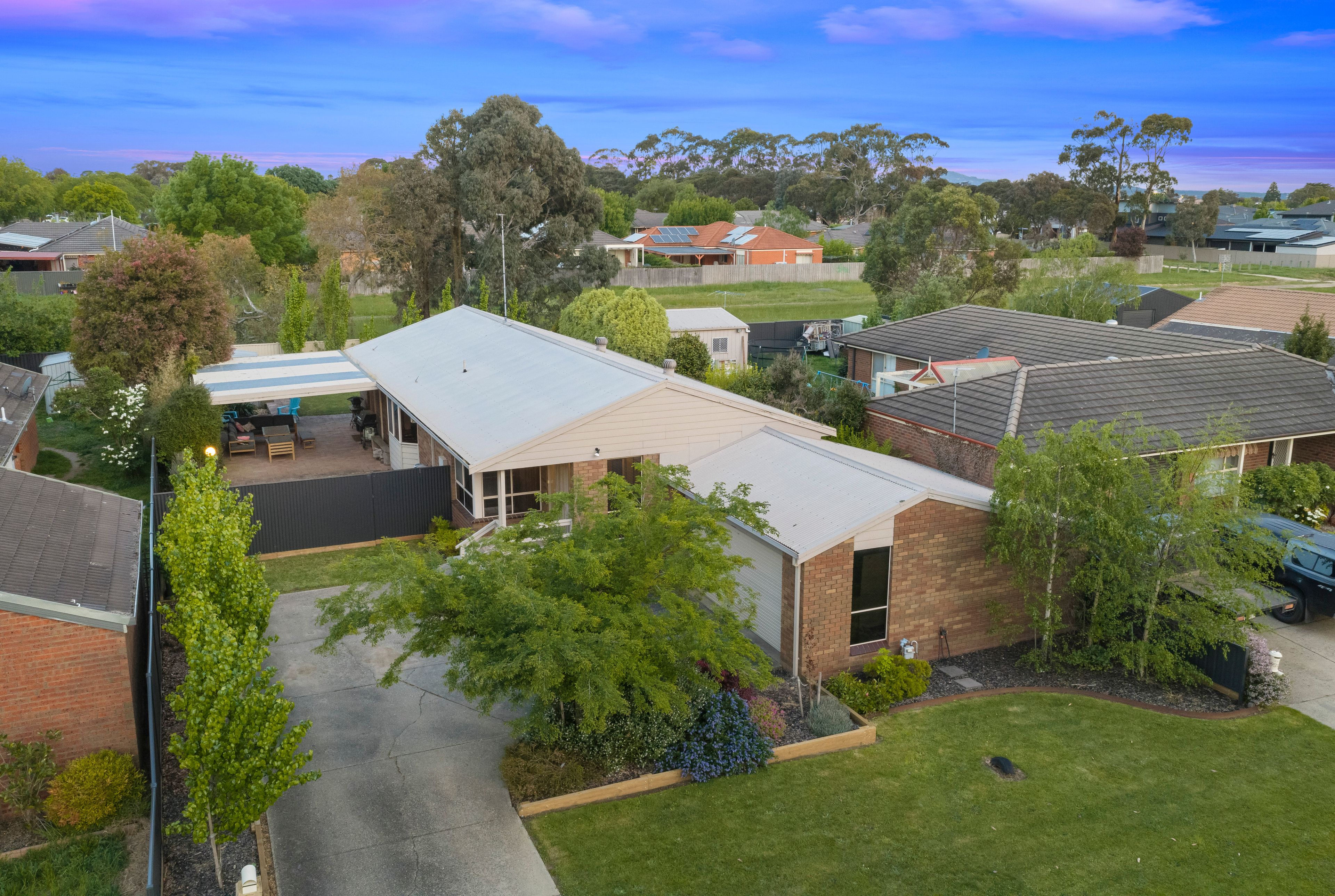 29 Towong Street — photo 21 of 24