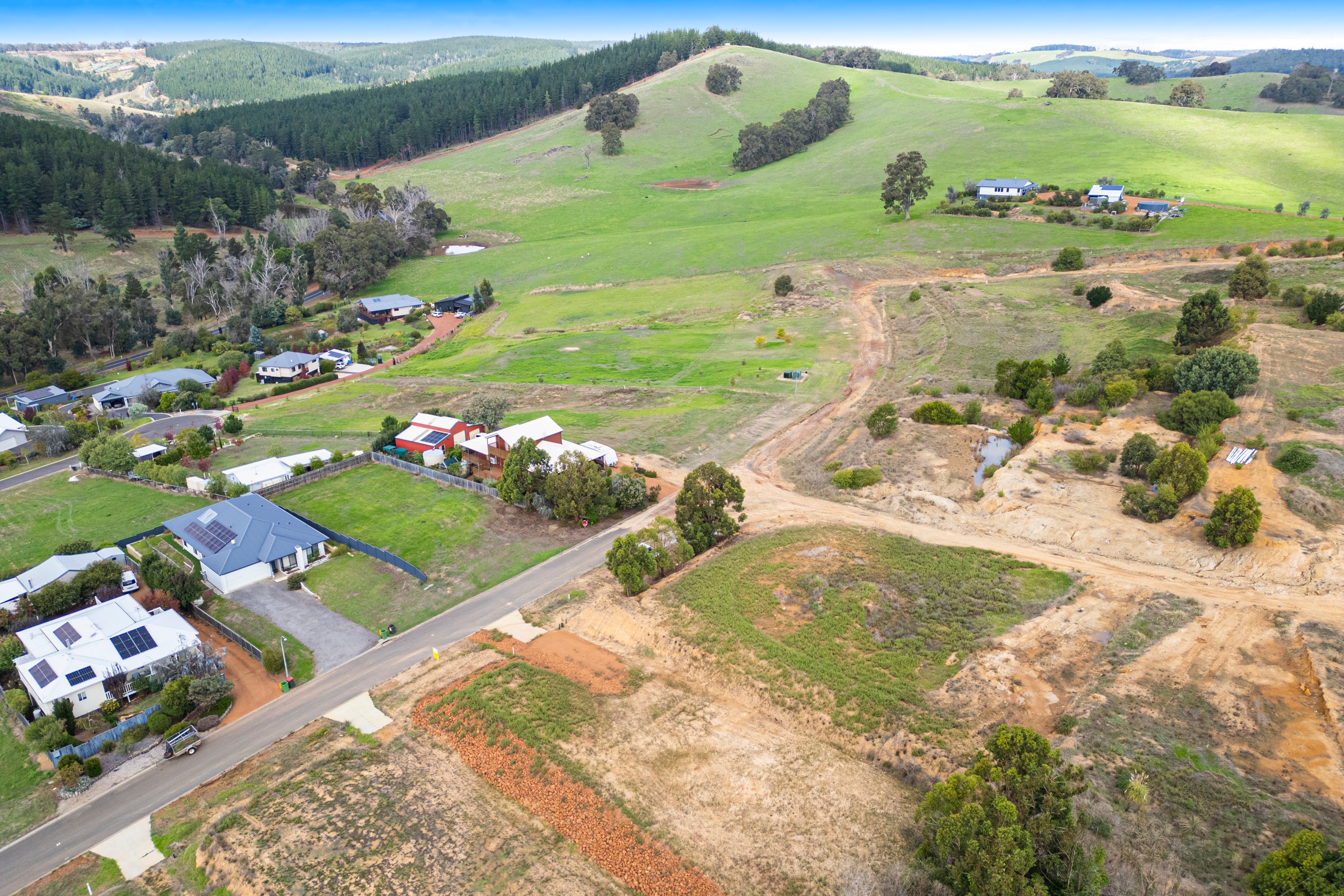 30 Hitchcock Drive, Nannup, WA 6275