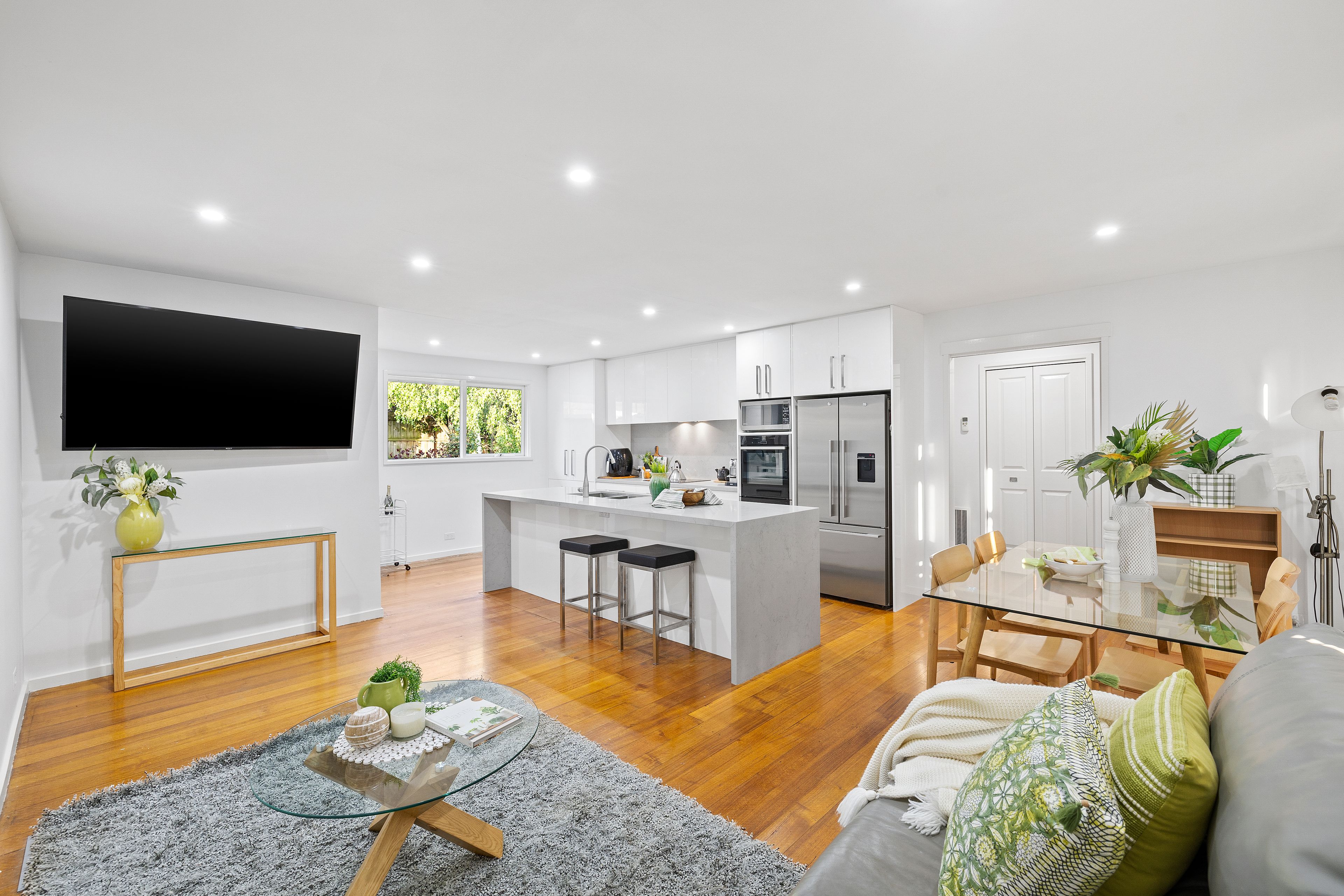 37 Gravenstein Crescent, The Basin, VIC 3154