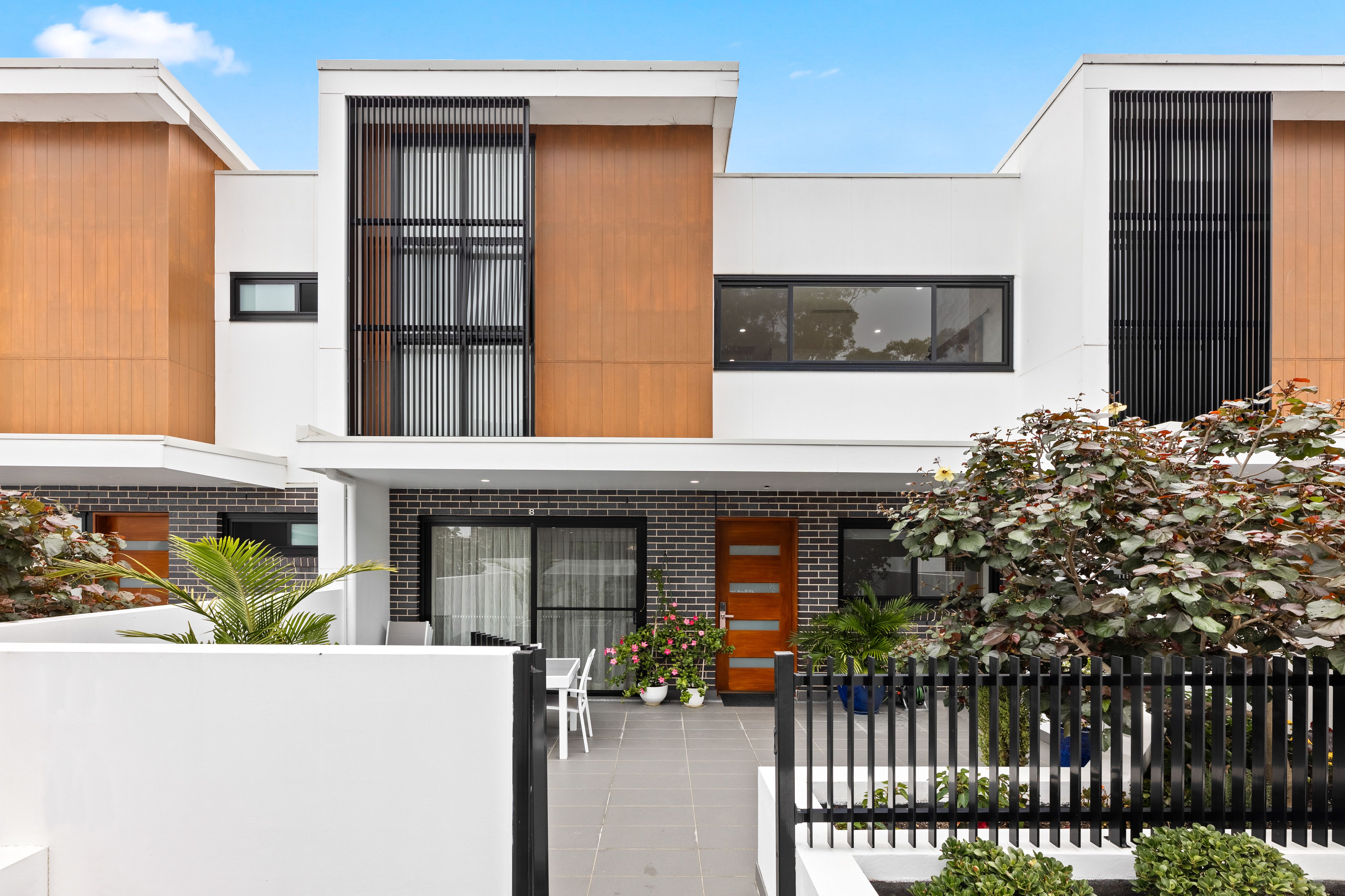 12-16 Durbar Avenue, Kirrawee NSW 2232