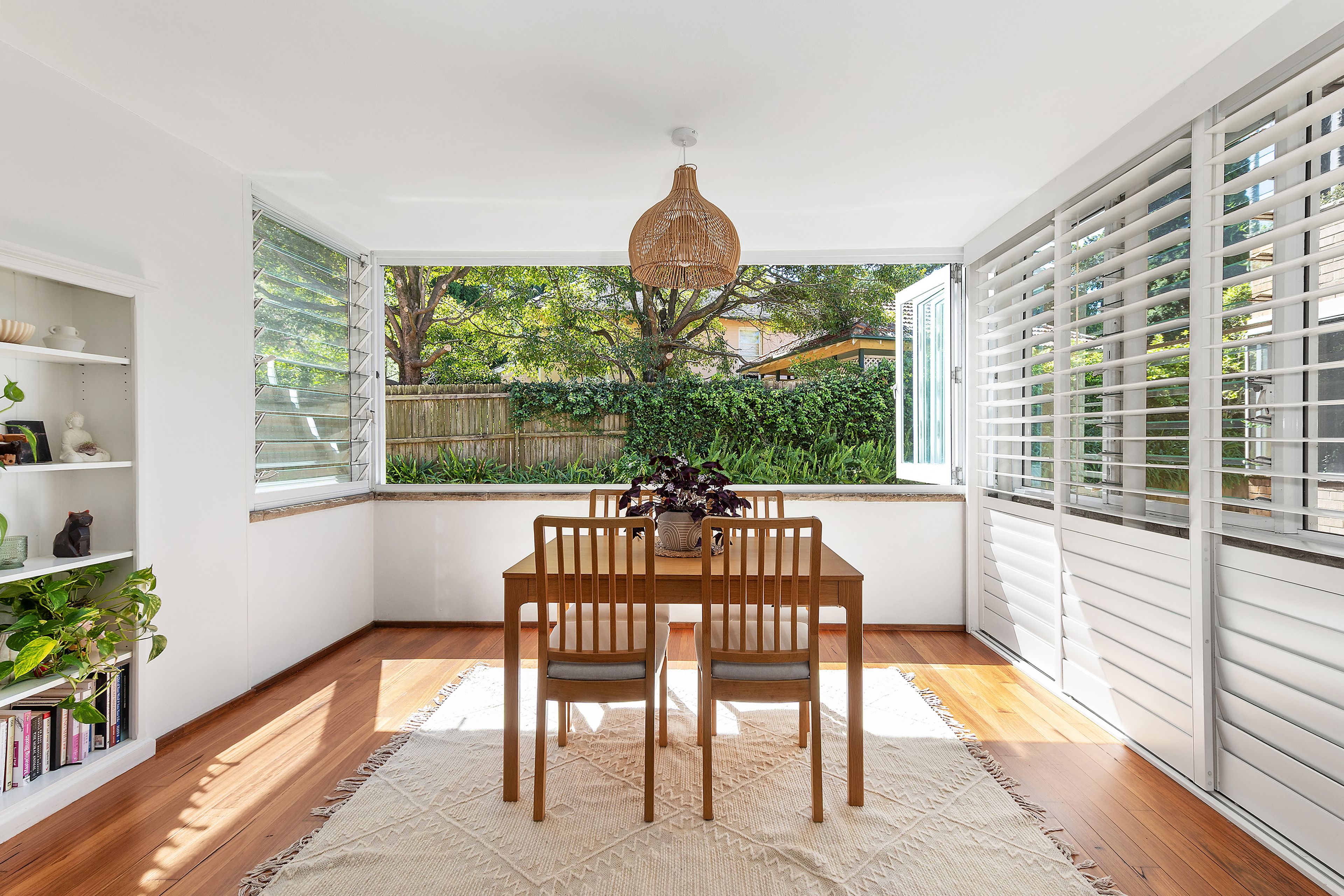 2/1420 Pacific Highway — photo from Ray White Upper North Shore