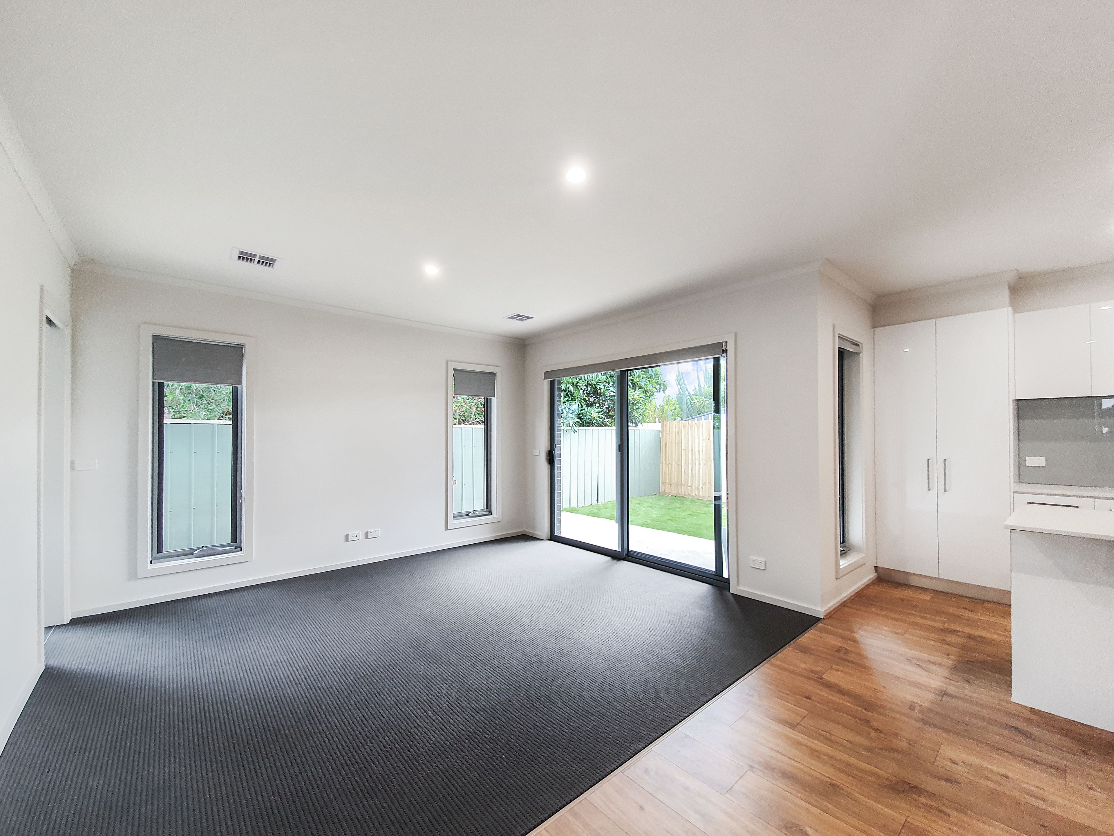 2/18 Brayshay Road, Newcomb, VIC 3219