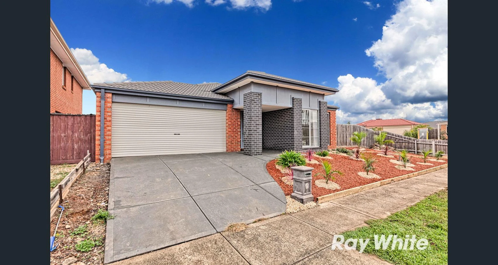 2 Landscape Drive, Truganina, VIC 3029