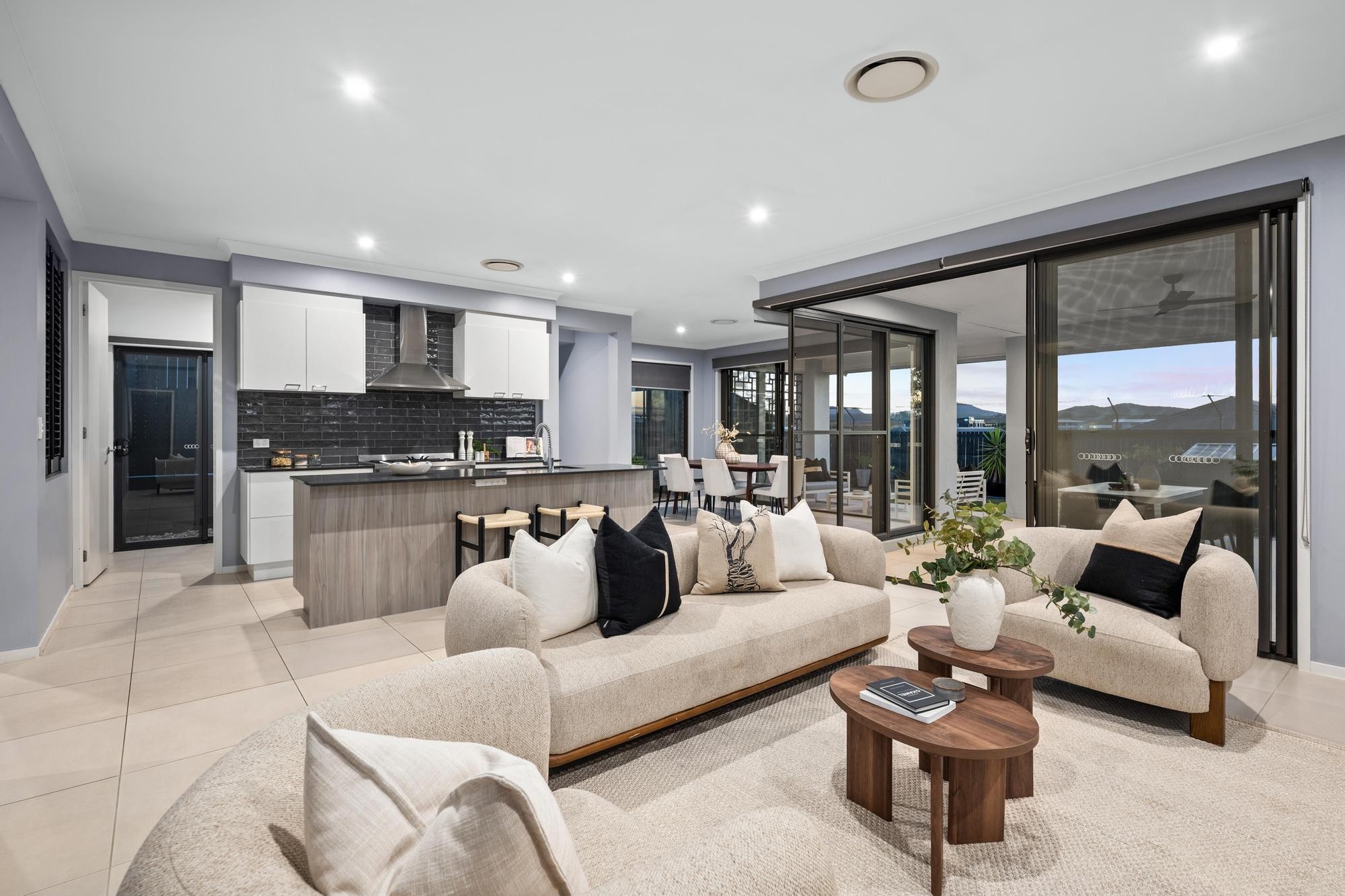 83 Greenview Avenue, South Ripley, QLD 4306