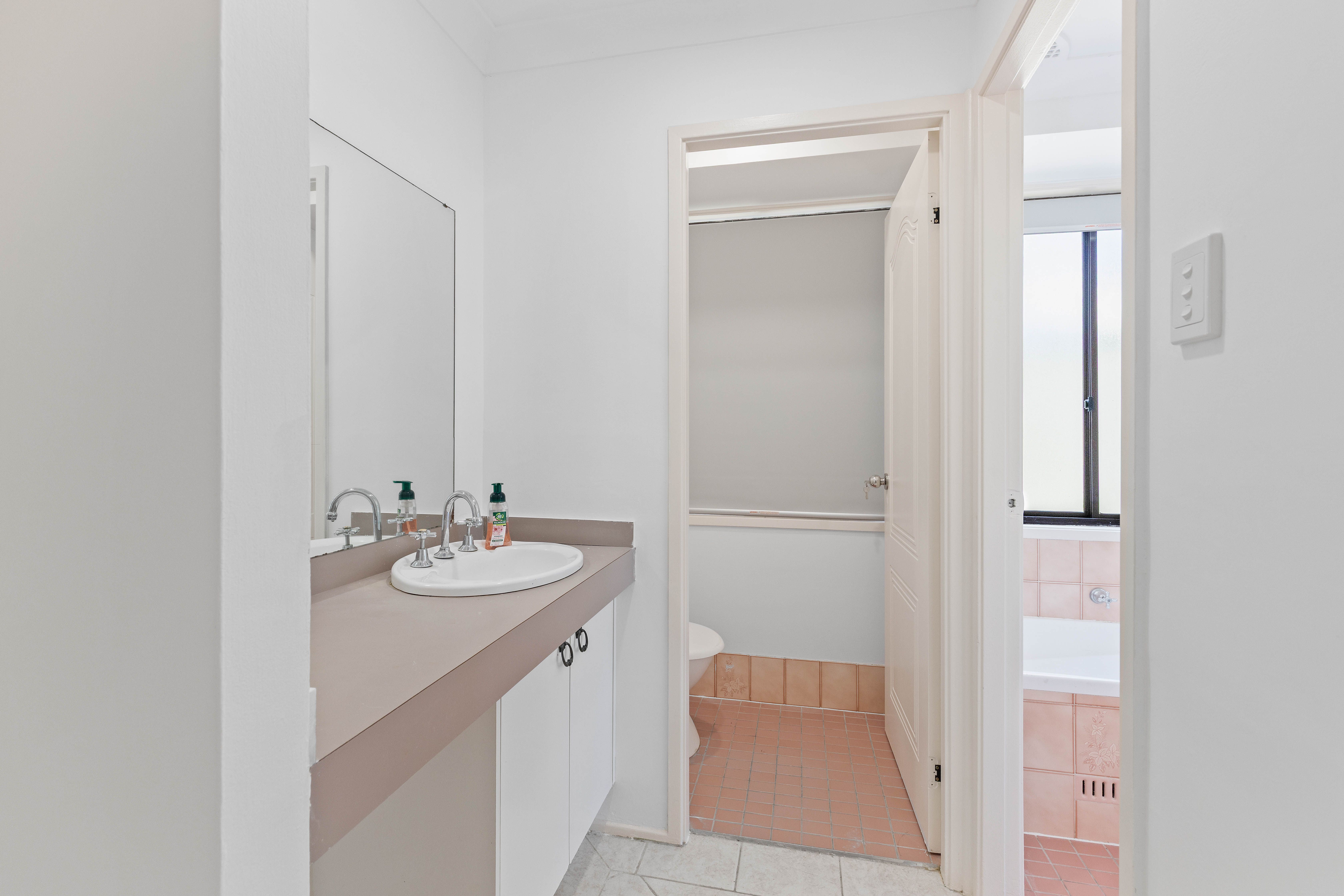 38 Amazon Place, St Clair, NSW