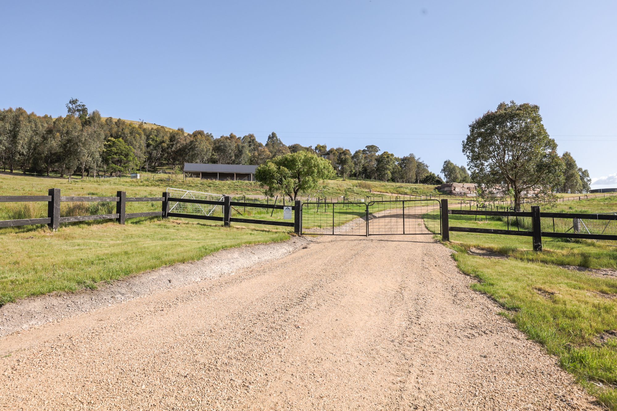 24 Red Box Lane — photo 4 of 10