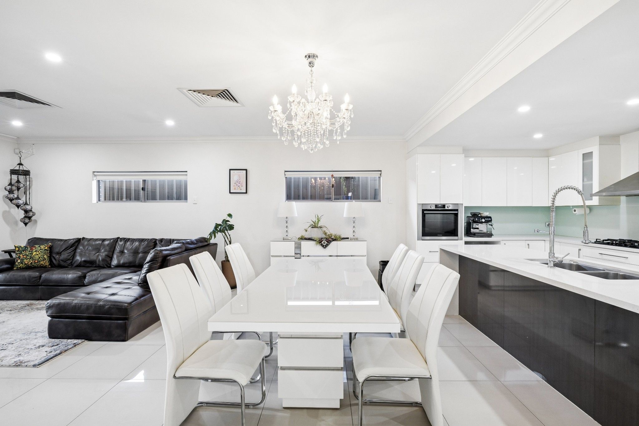 1C Baker Street — photo 13 of 18