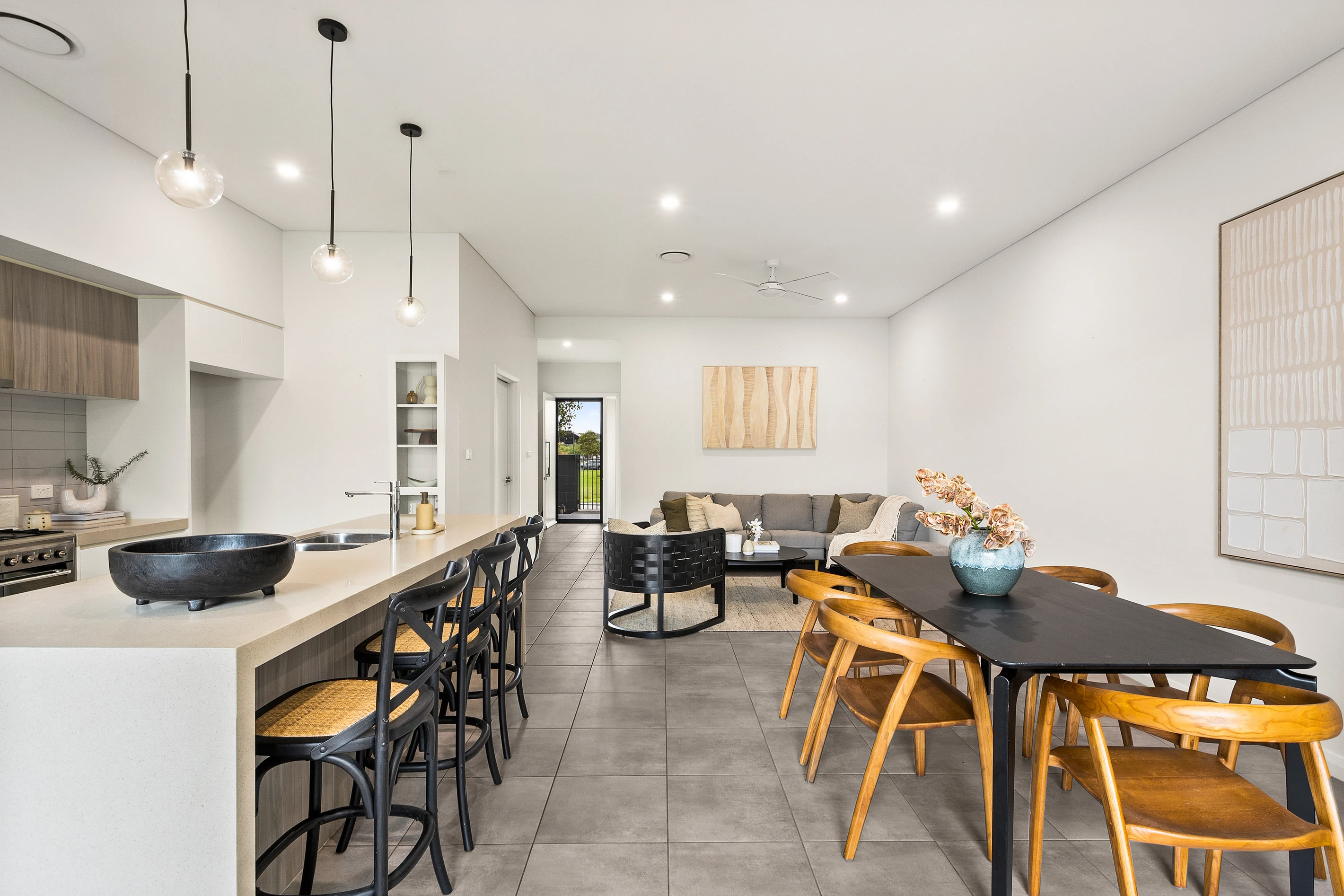 2/93 Harbour Boulevard, Shell Cove, NSW 2529