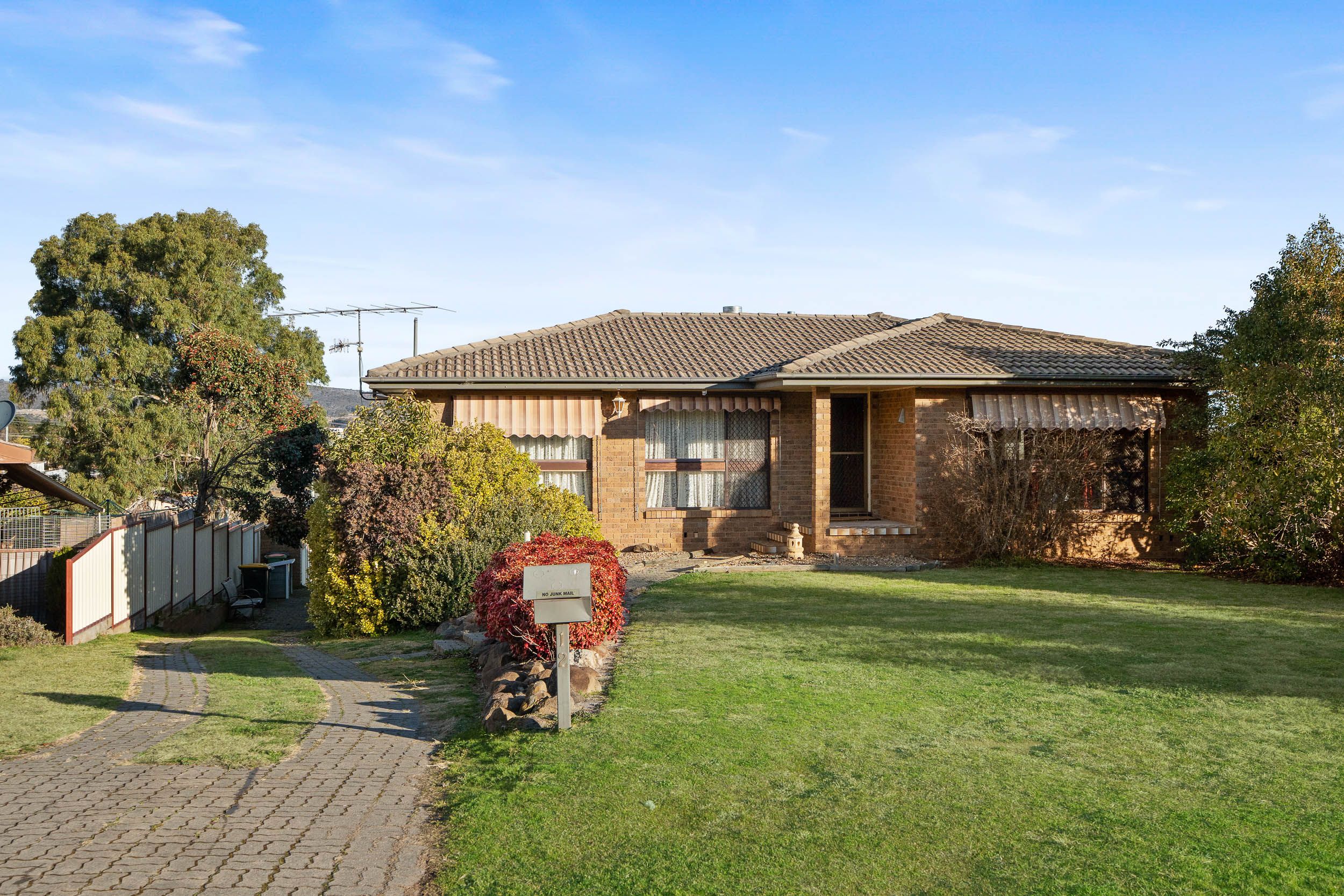 12 Komungla Crescent, Goulburn NSW 2580