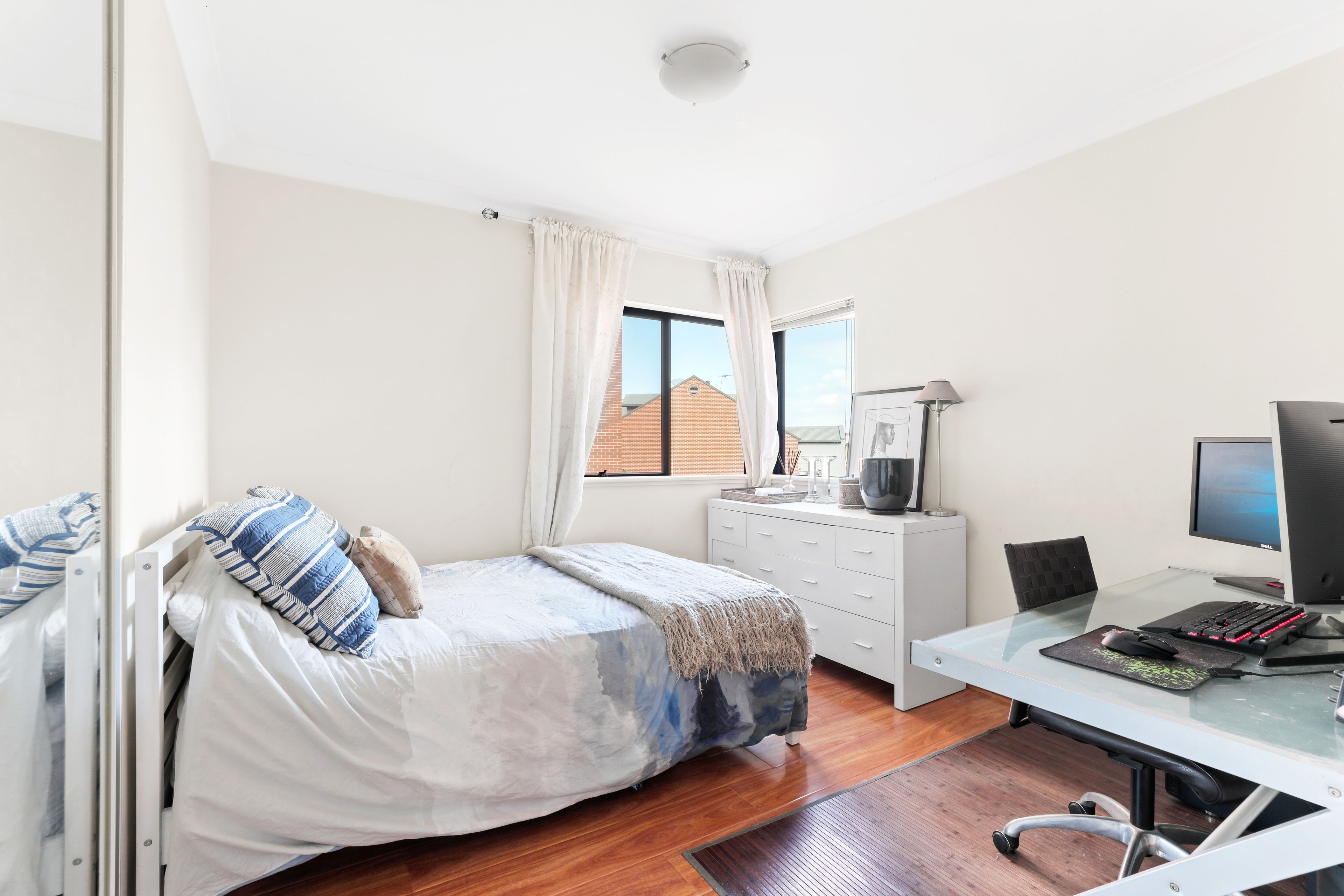 7-11 Princes Highway, St Peters NSW 2044
