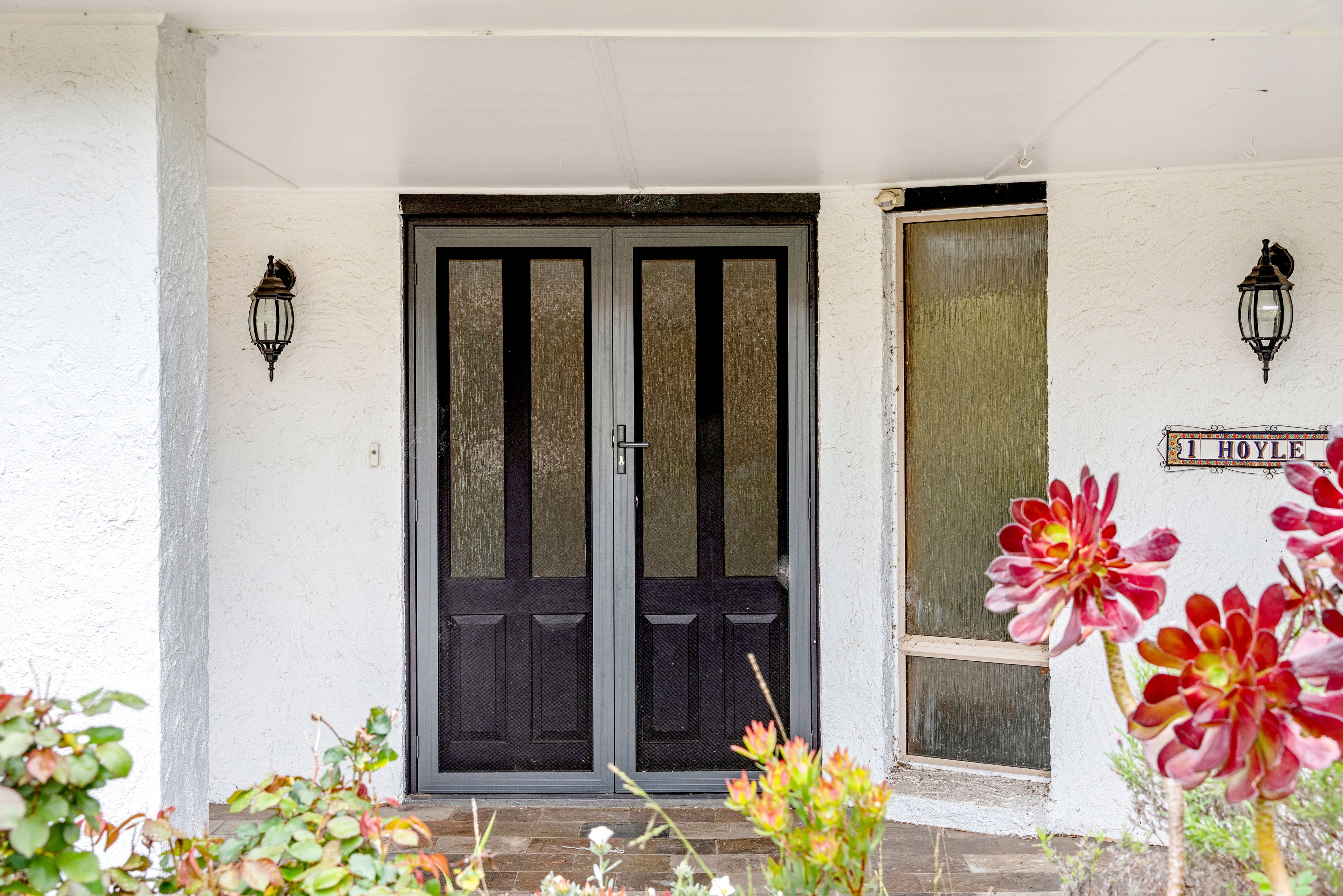 1 Hoyle Court — photo 4 of 23