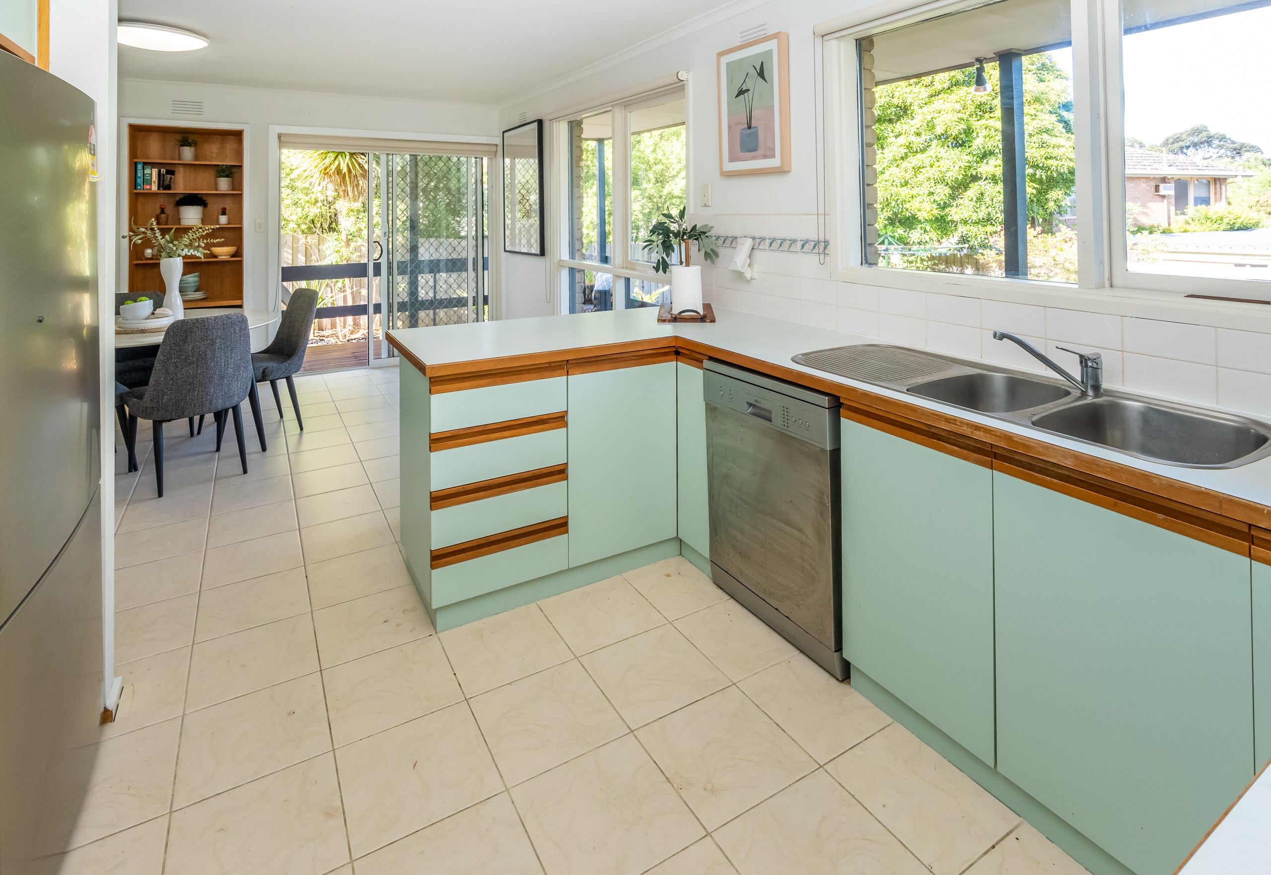 6 Glenville Road, Glen Waverley, VIC 3150