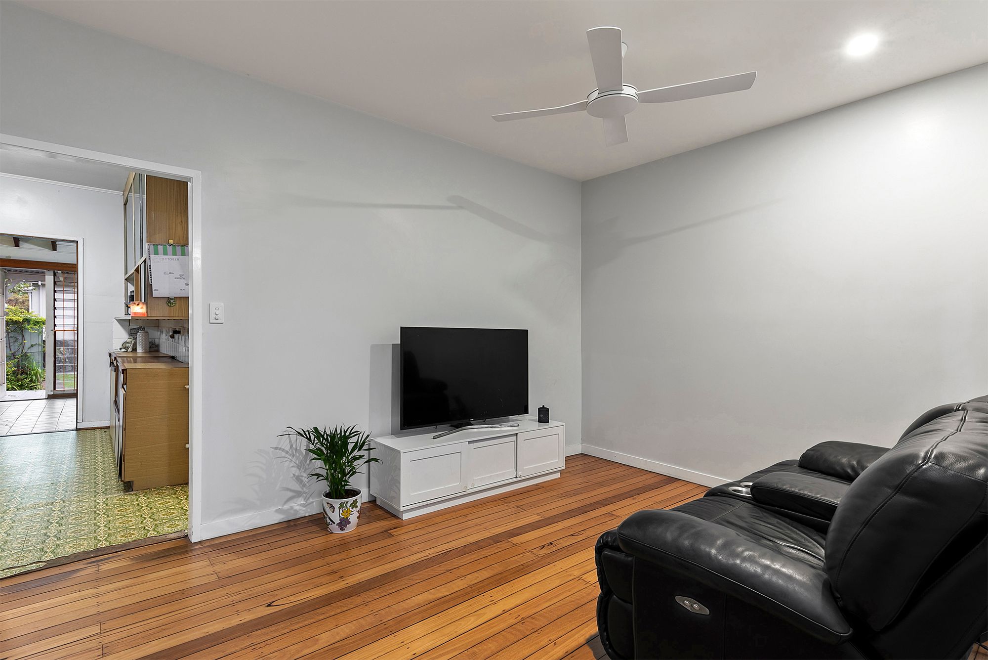 105 Goss Road — photo 3 of 19