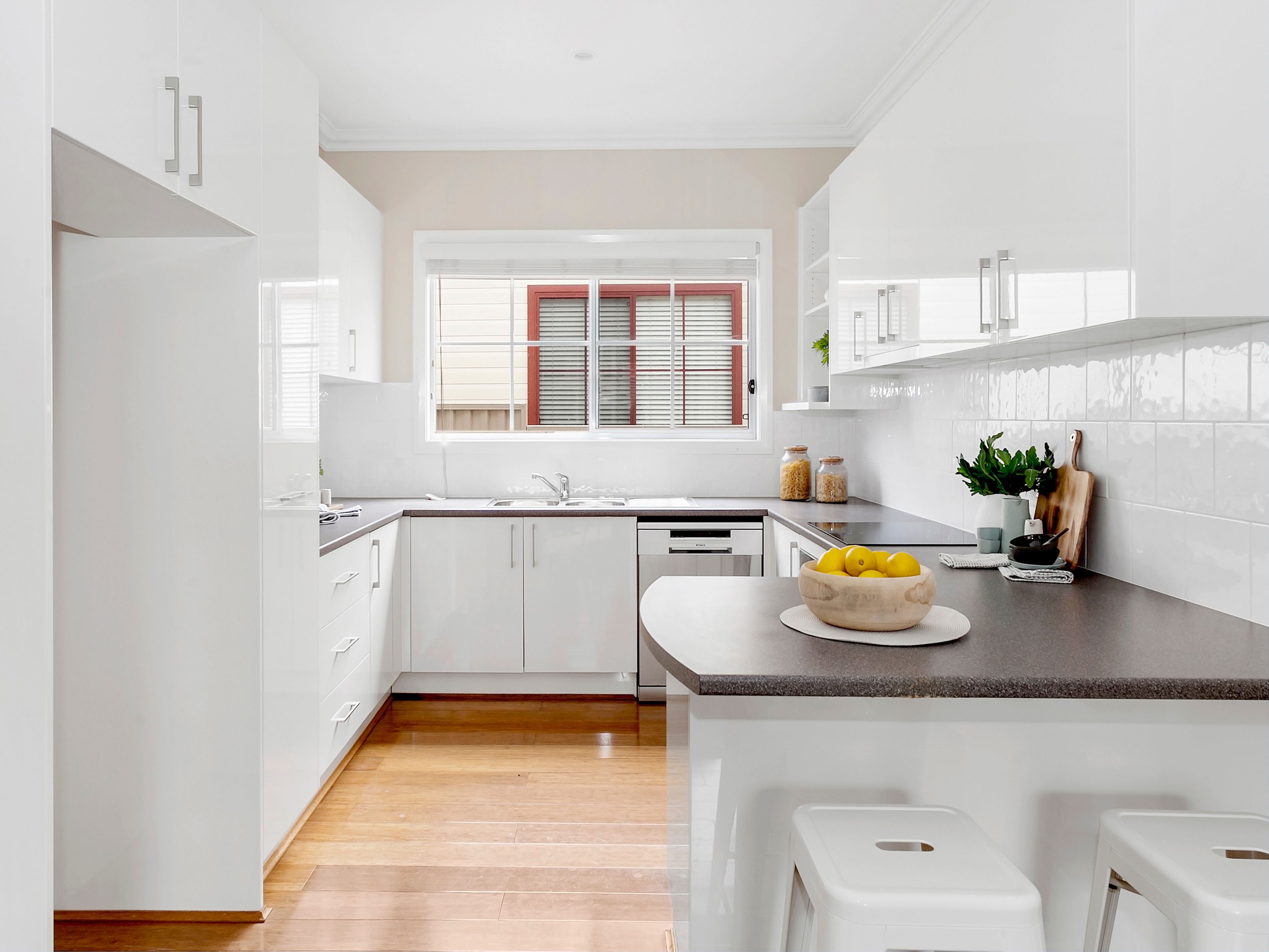 5 Stuart Street, Helensburgh, NSW 2508
