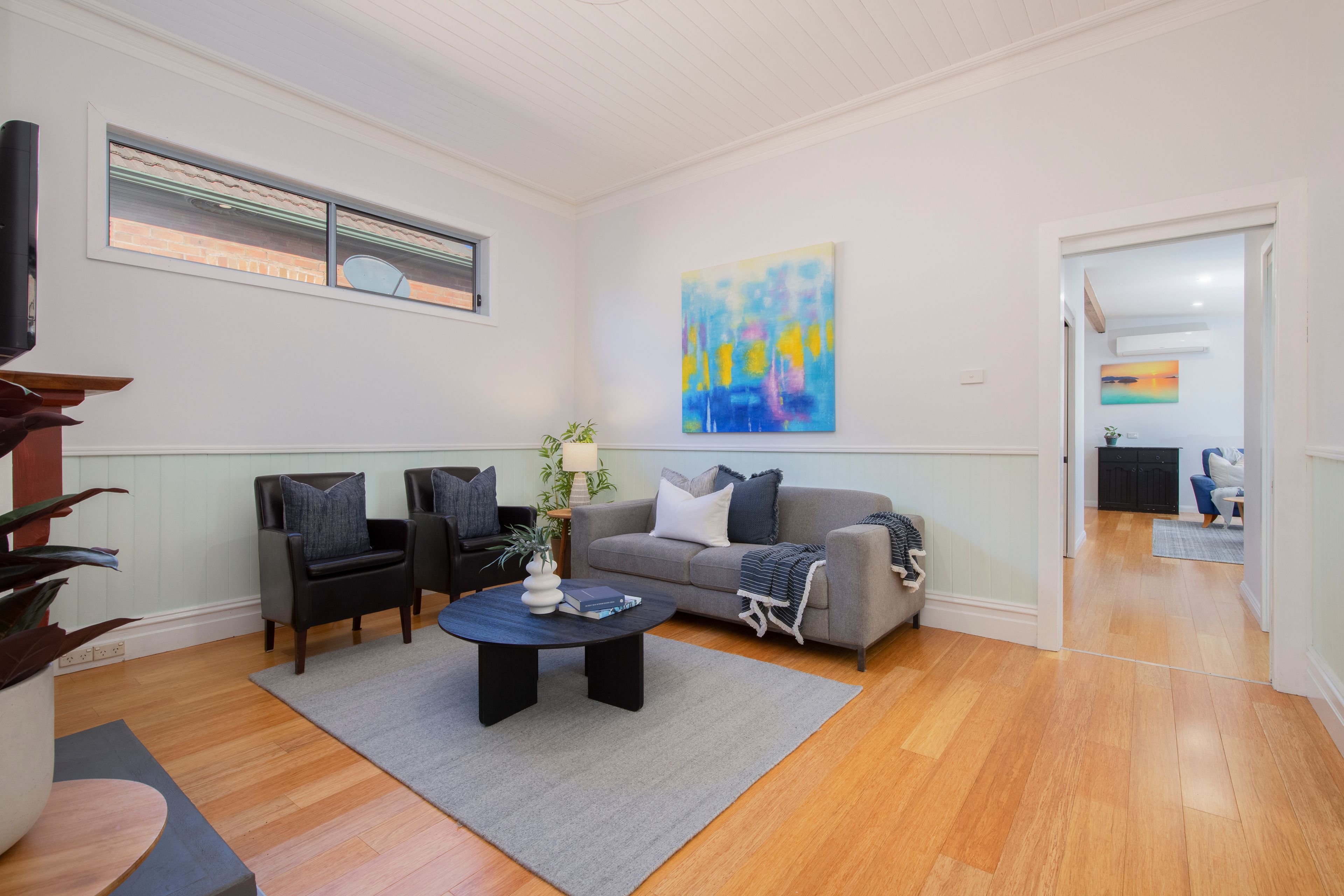 48 Gordon Avenue — photo 5 of 26