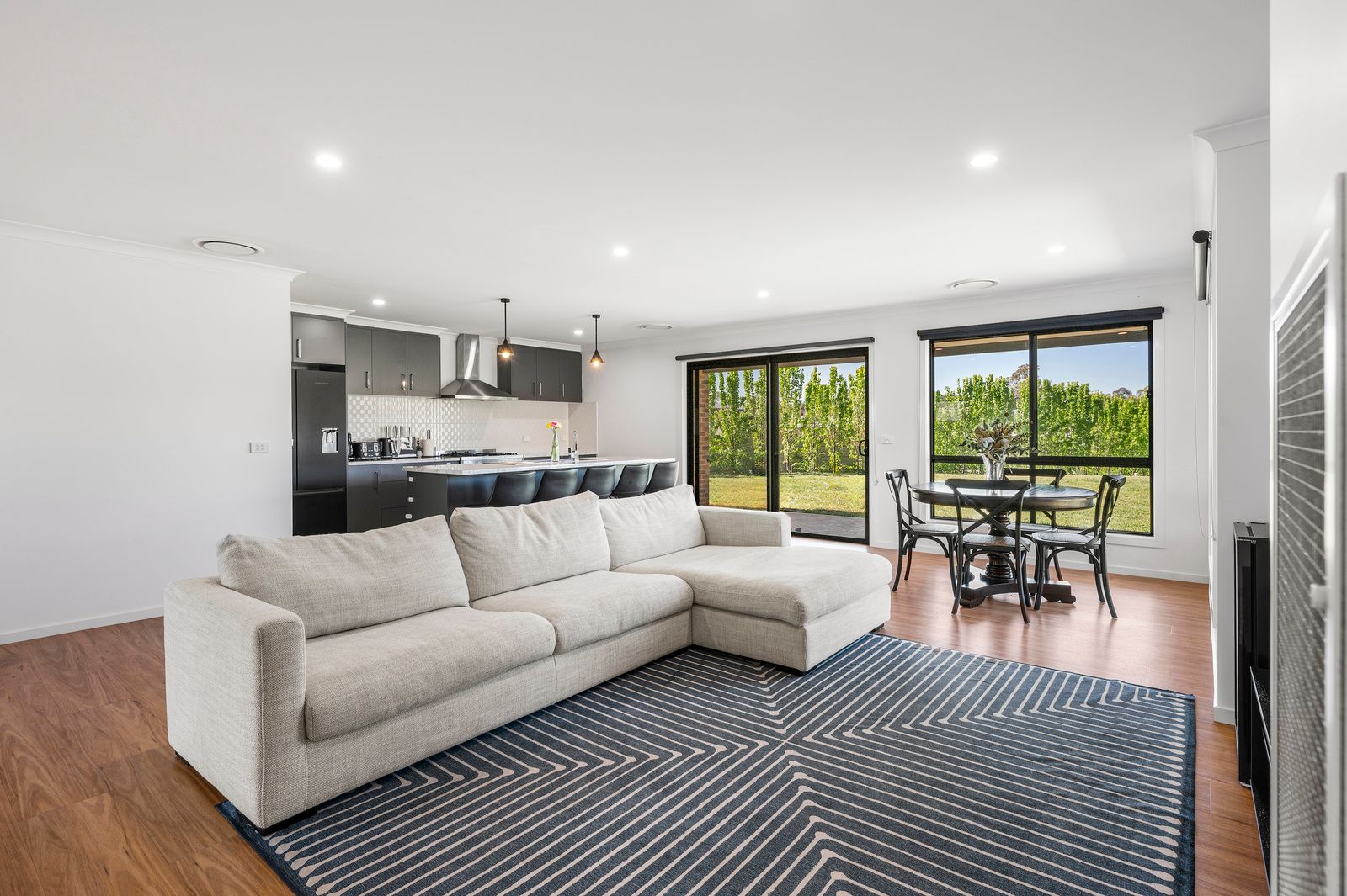 3-5 Lomandra Way — photo 3 of 16