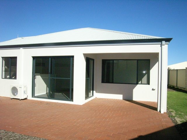7 Damia Circle, Port Denison, WA 6525