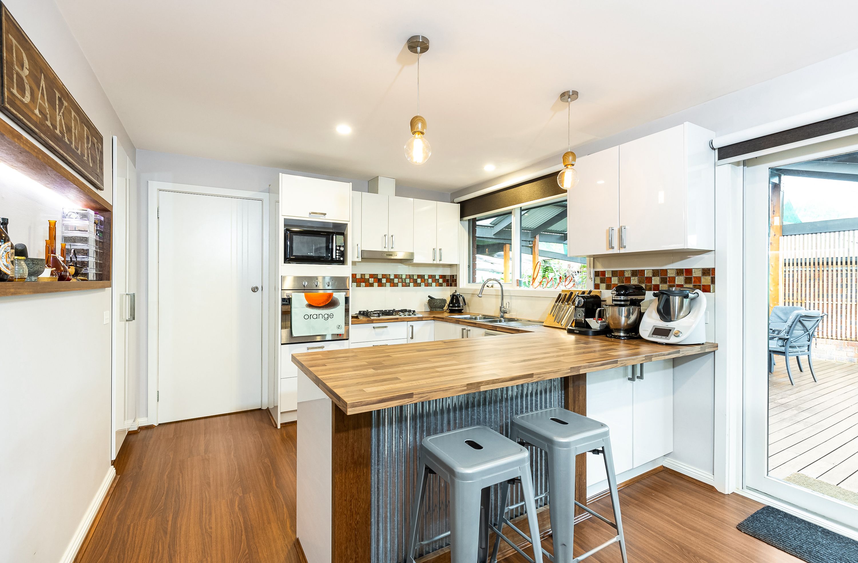 1/23 WARATAH Avenue, The Basin, VIC 3154