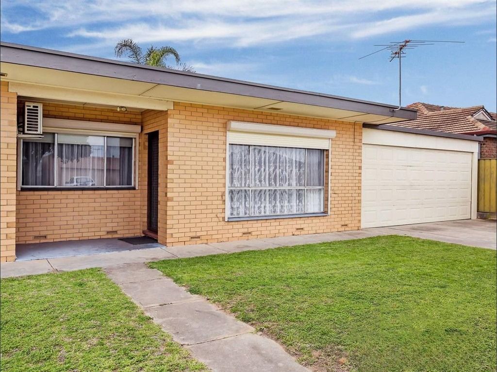 3/29 Seaton Terrace — photo from Ray White Semaphore