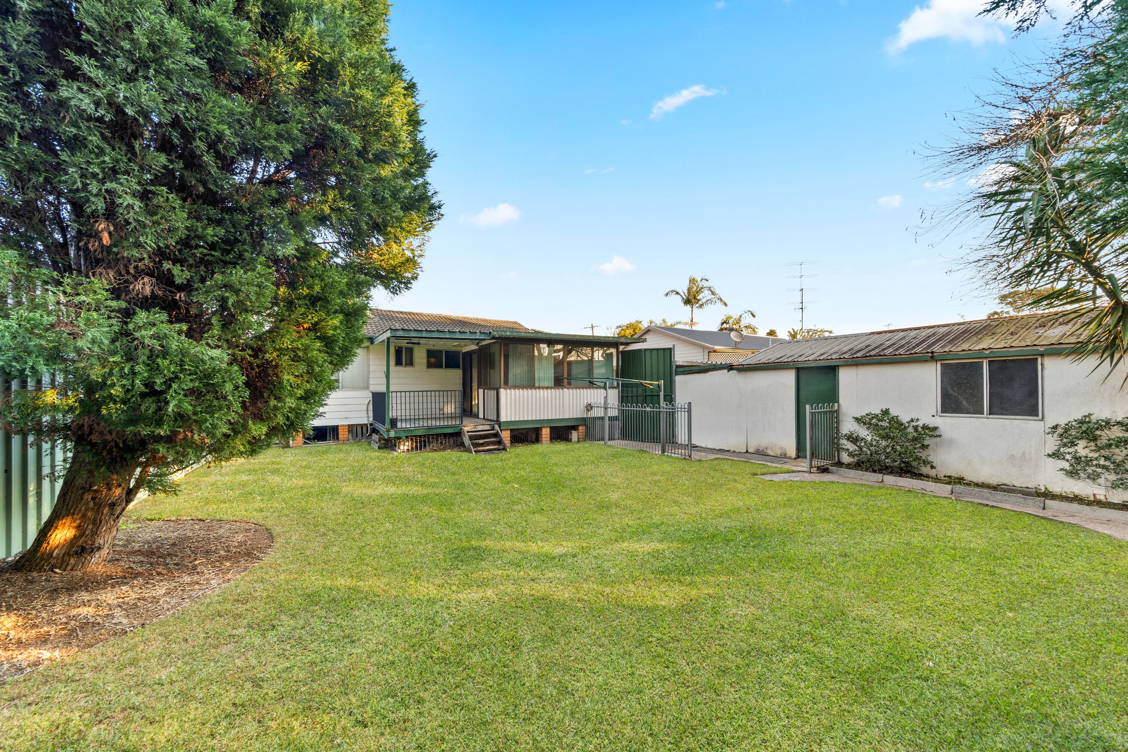 12 Brava Avenue — photo 11 of 13