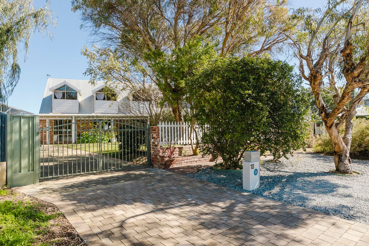10 Birnam Court, Yanchep, WA 6035