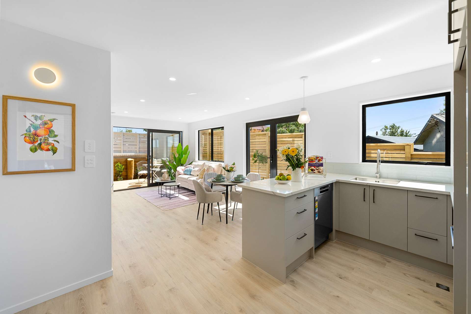 14 Mataura Place photo 6