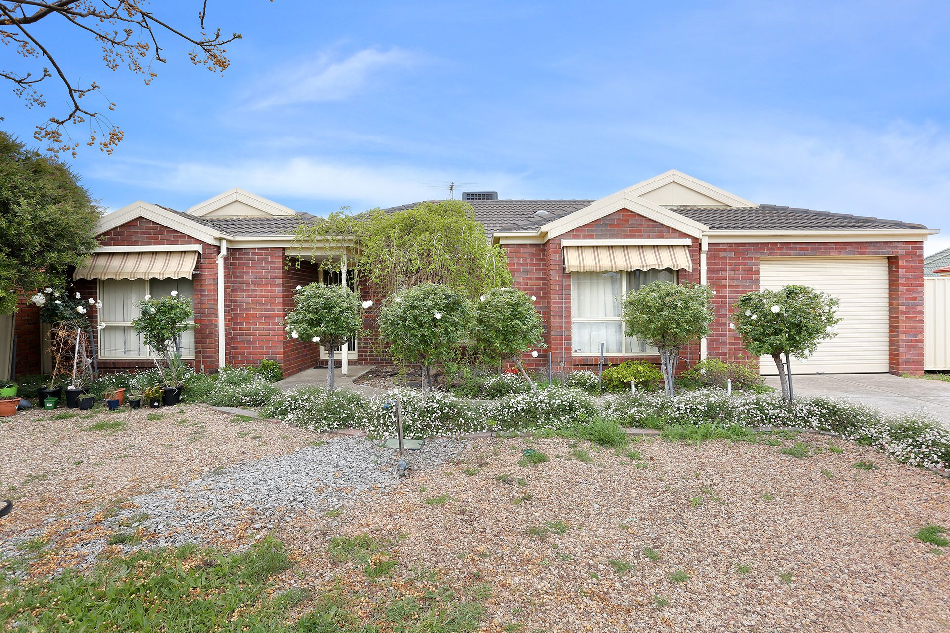 12 Lauderdale Drive, Tarneit VIC 3029