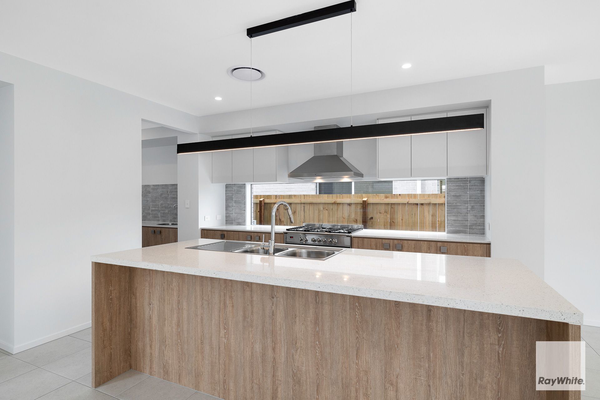 13 Greenside Street, Victoria Point, QLD 4165