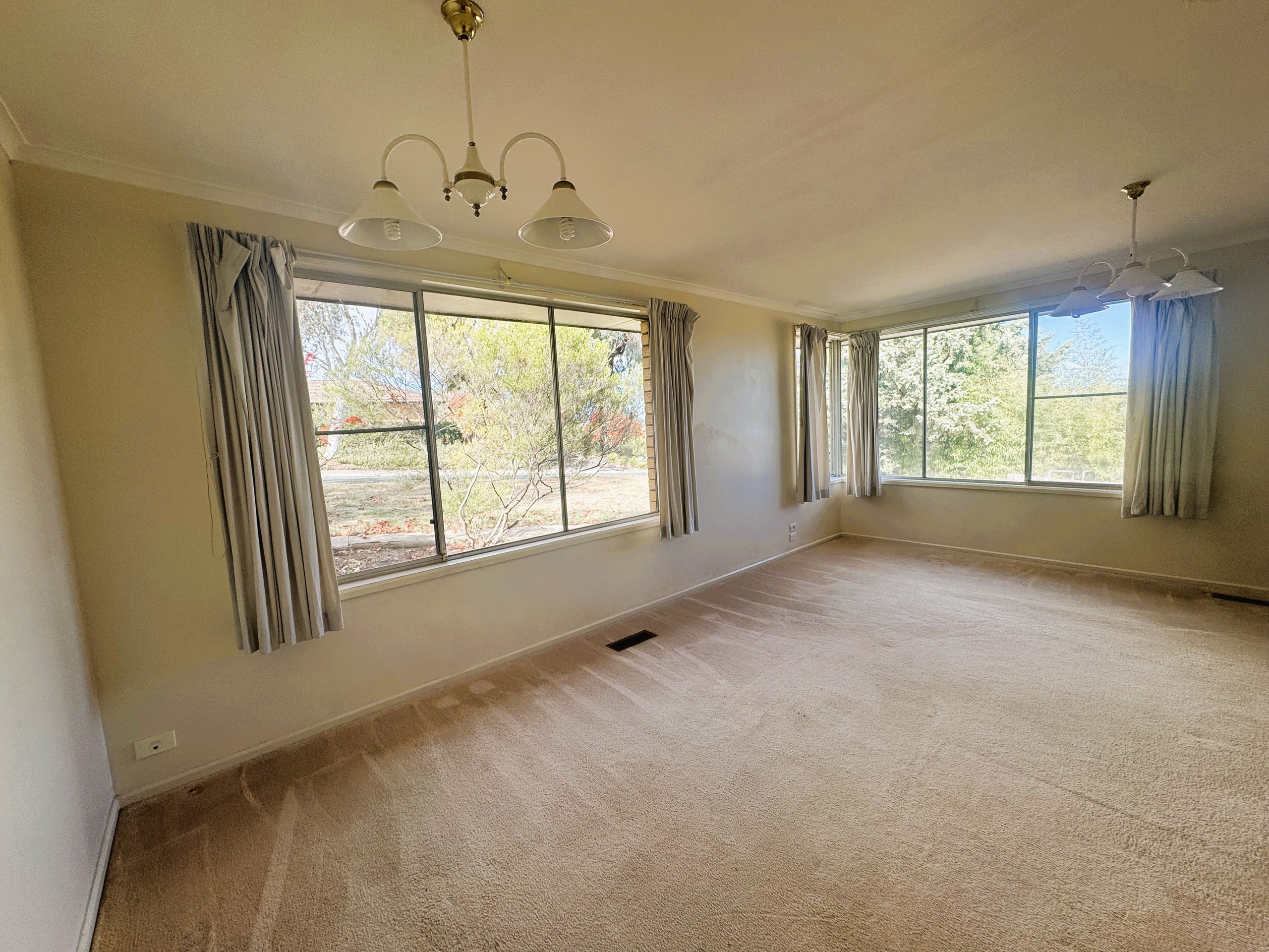 27 Crawford Crescent, Flynn, ACT 2615