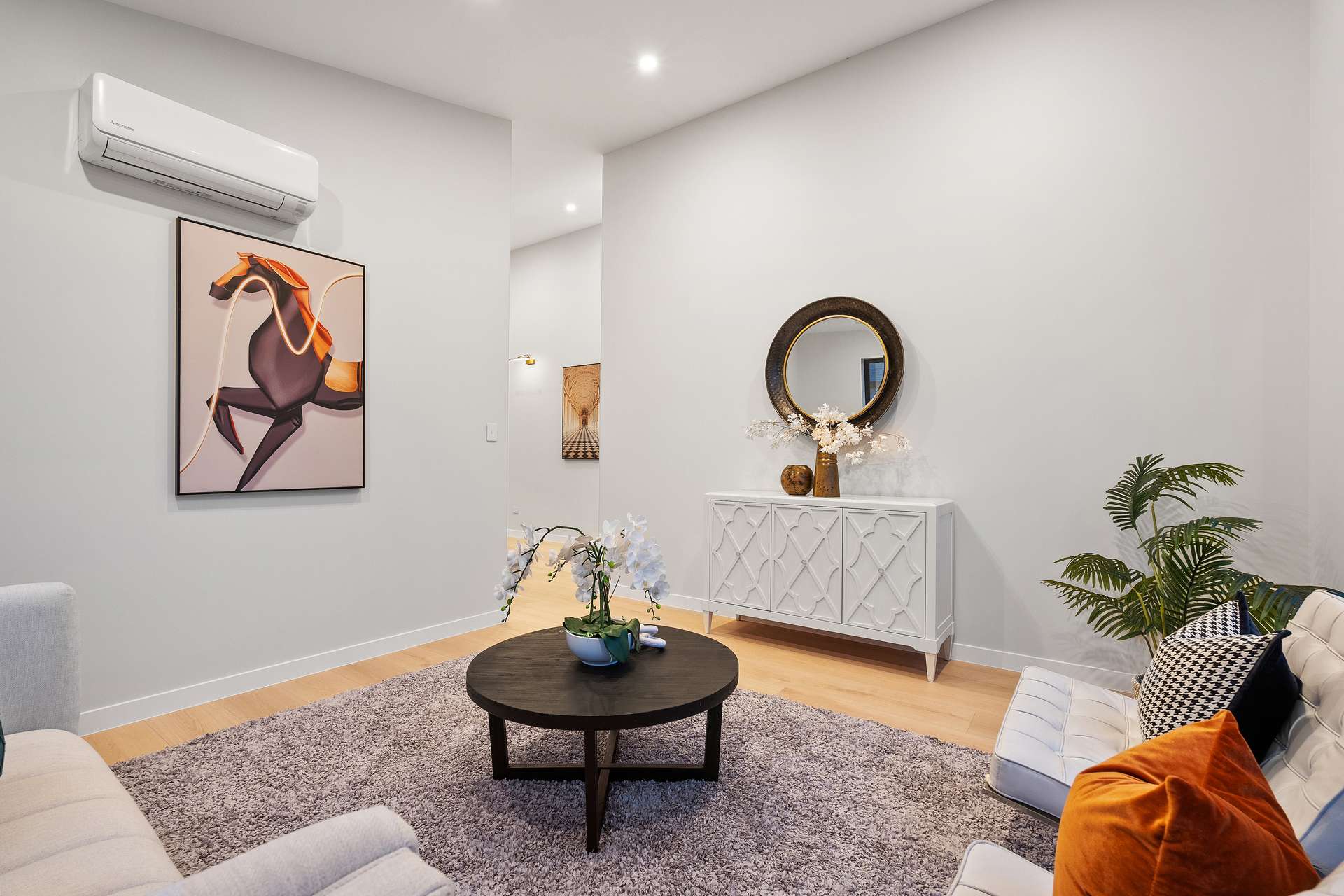 24 Tipu Crescent photo 9