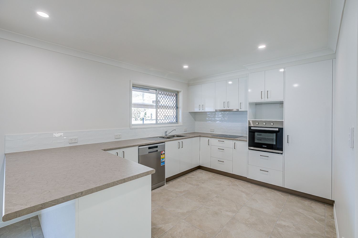 34 Bordeau Crescent, Petrie, QLD 4502