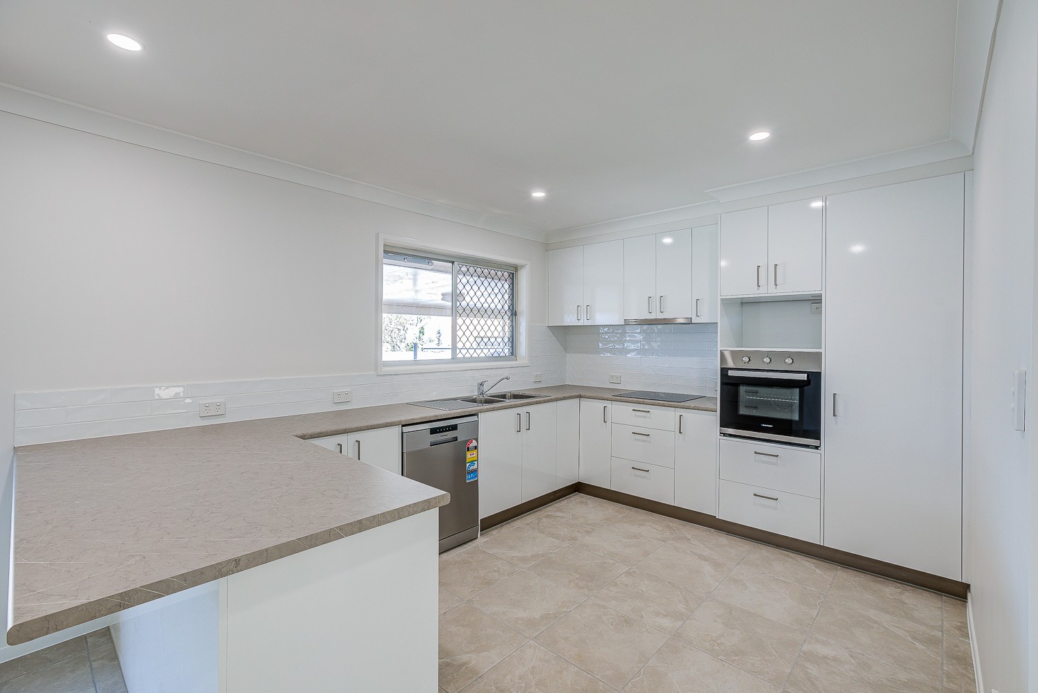 34 Bordeau Crescent, Petrie, QLD 4502