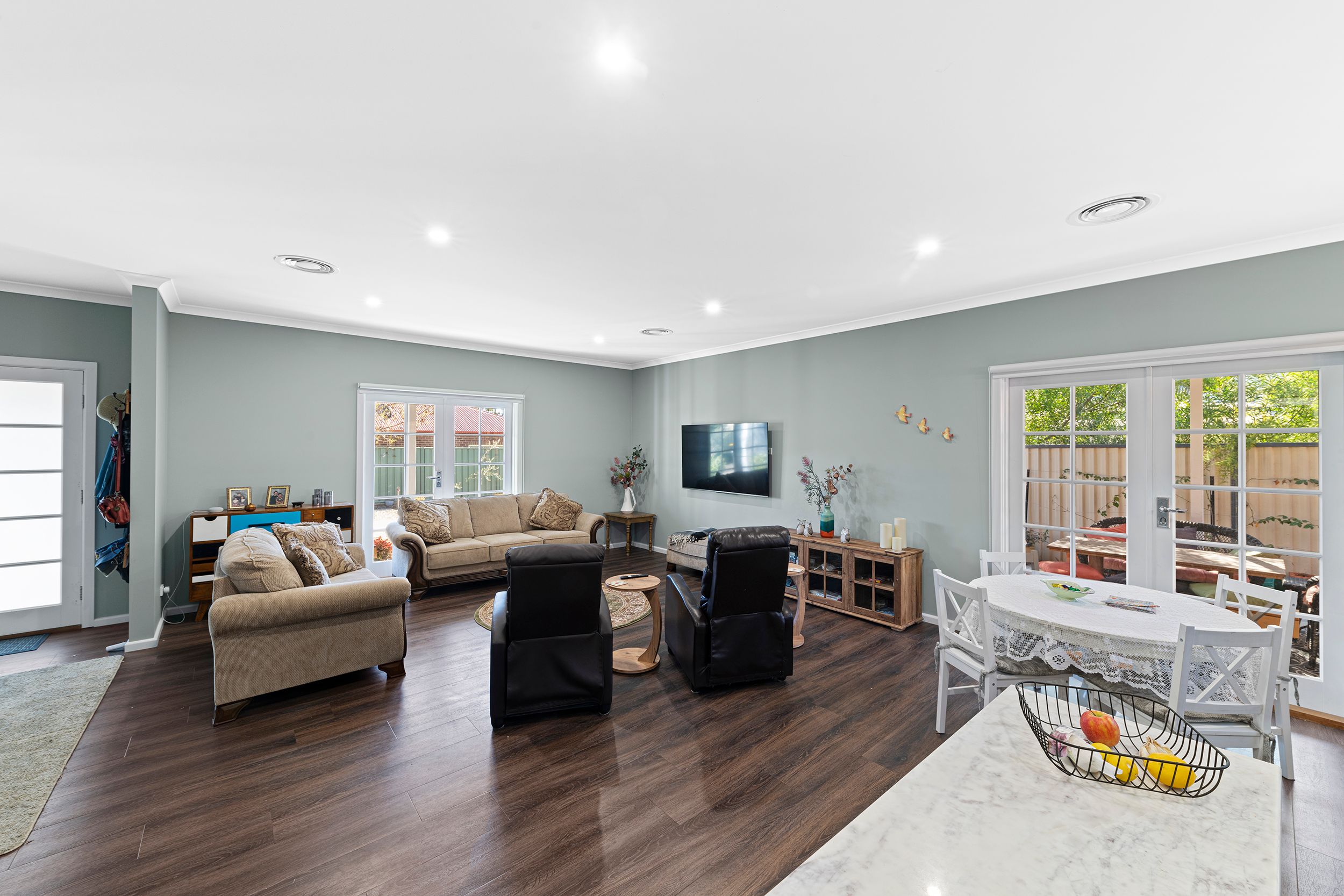 2/189 High Street, Heathcote, VIC 3523