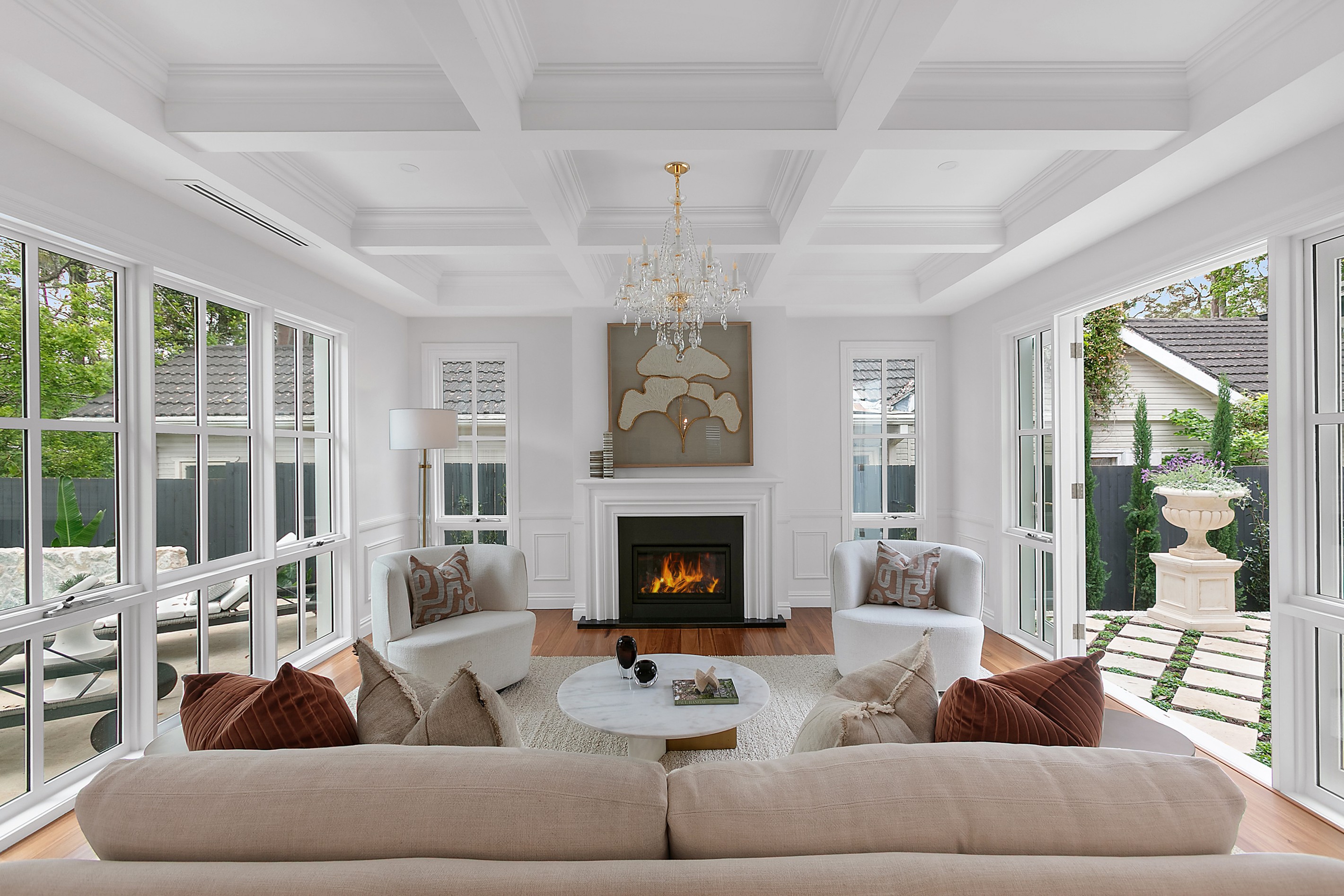 10 Banool Avenue, St Ives, NSW 2075