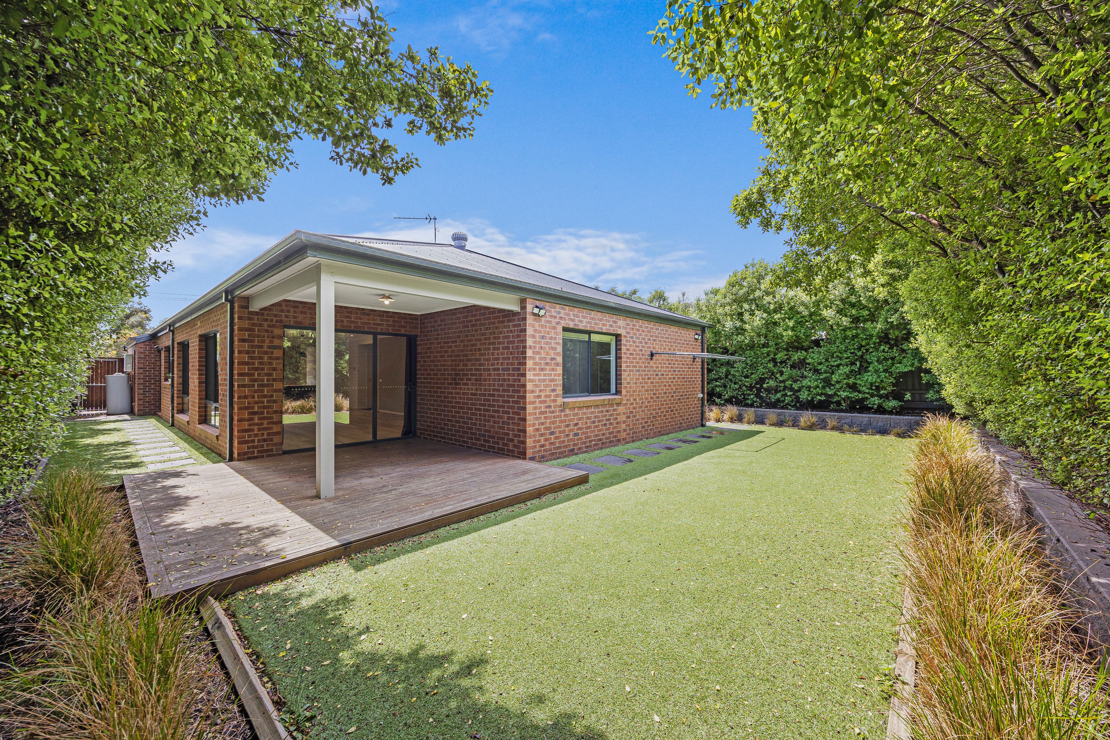 359 Glenelg Highway — photo 13 of 14