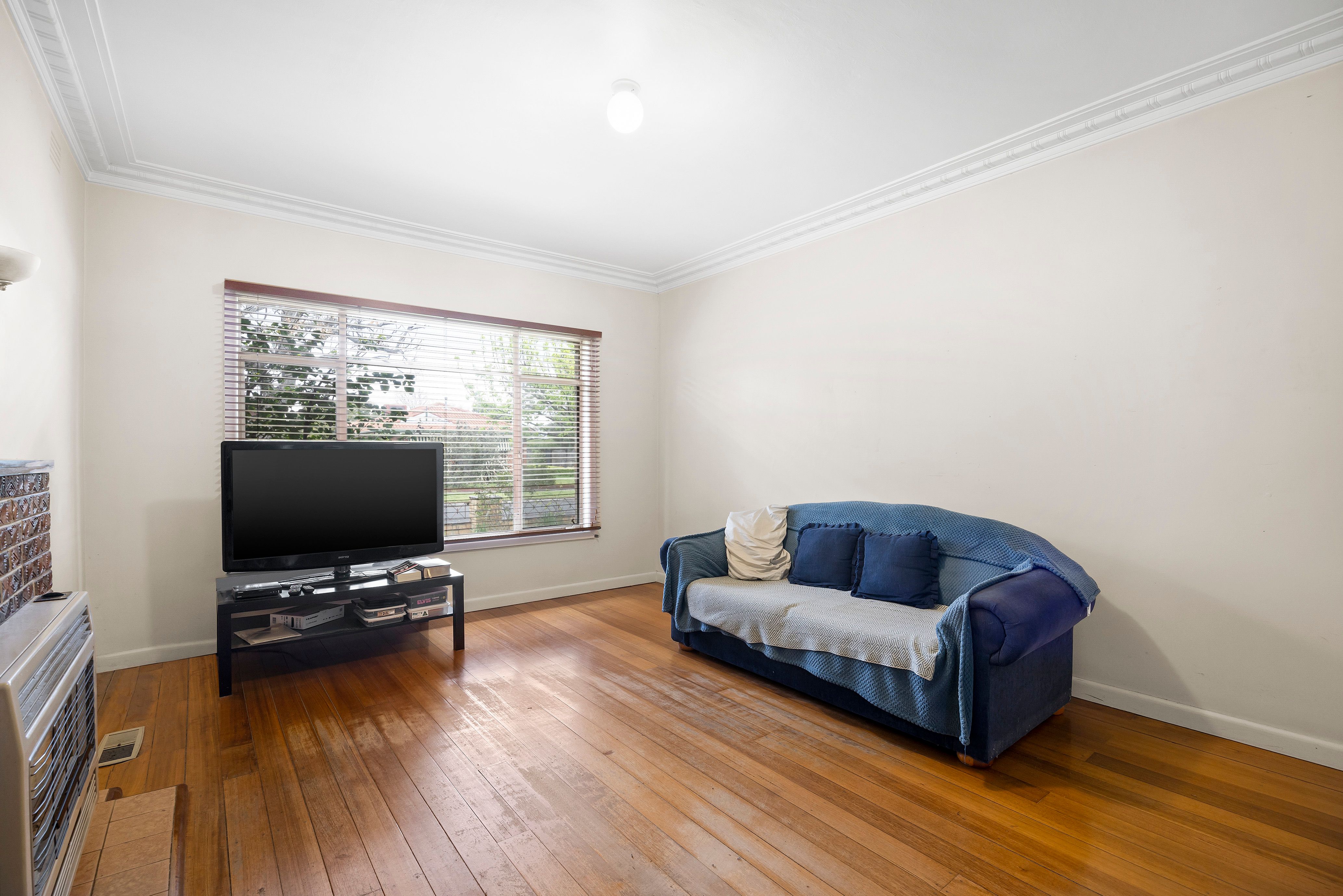 11 Clyde Street — photo 6 of 10