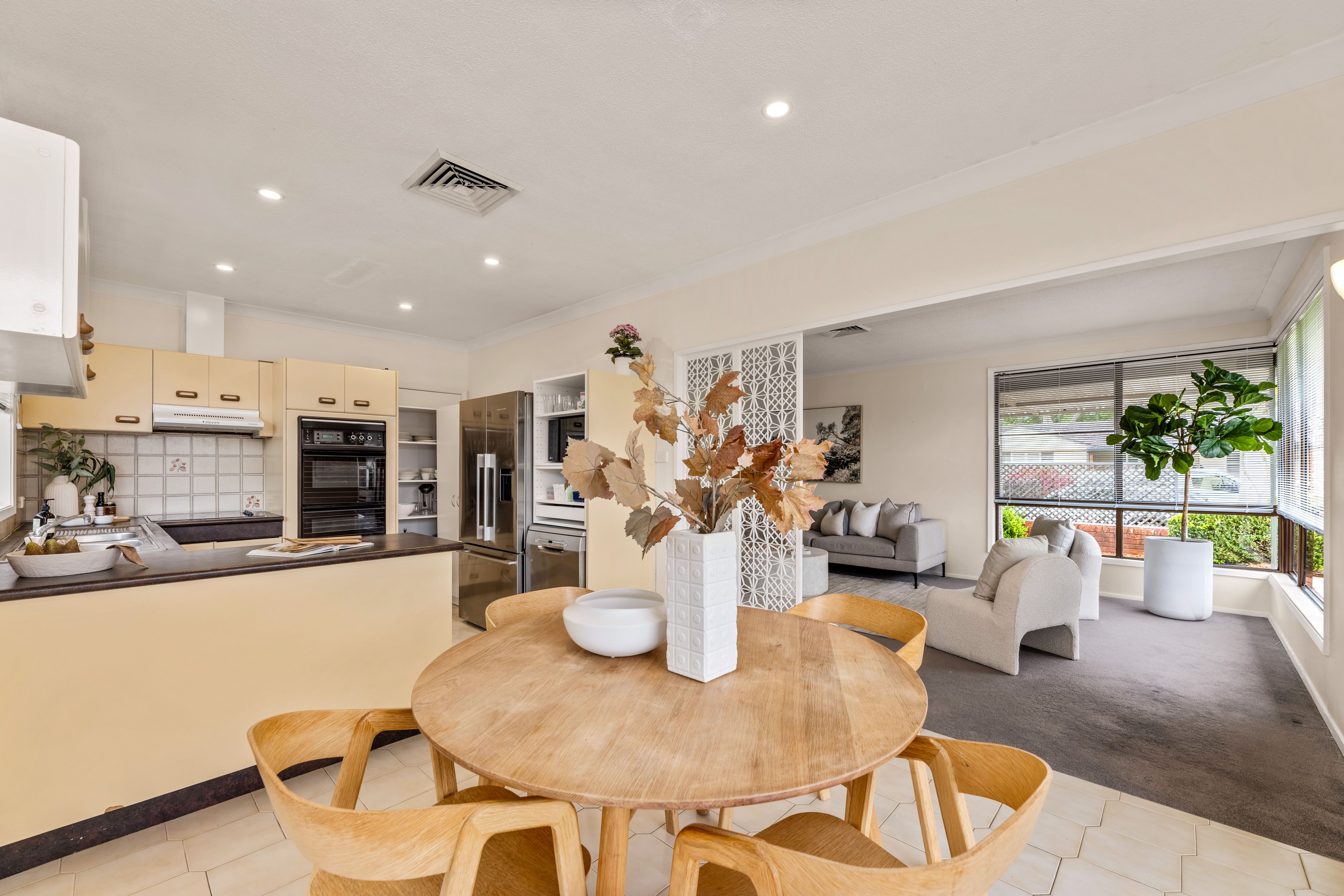 21 Masefield Place — photo 10 of 18