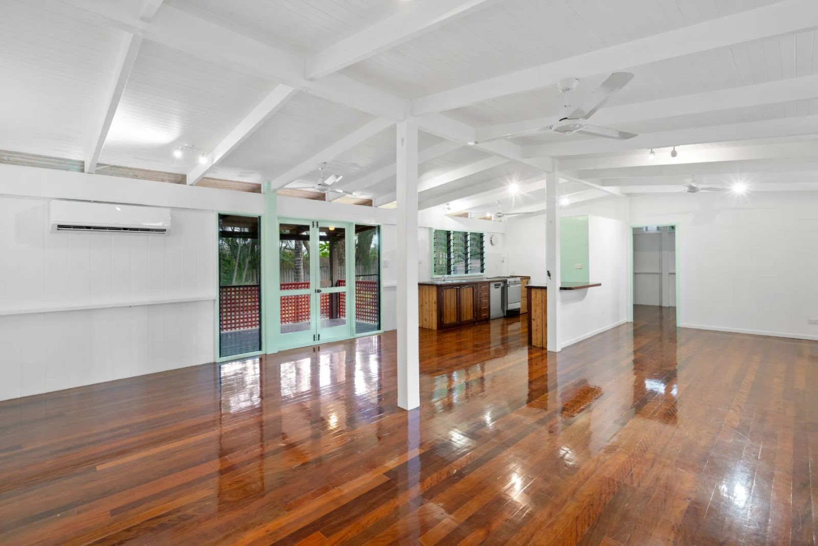 3 Legret Close, Clifton Beach, QLD 4879