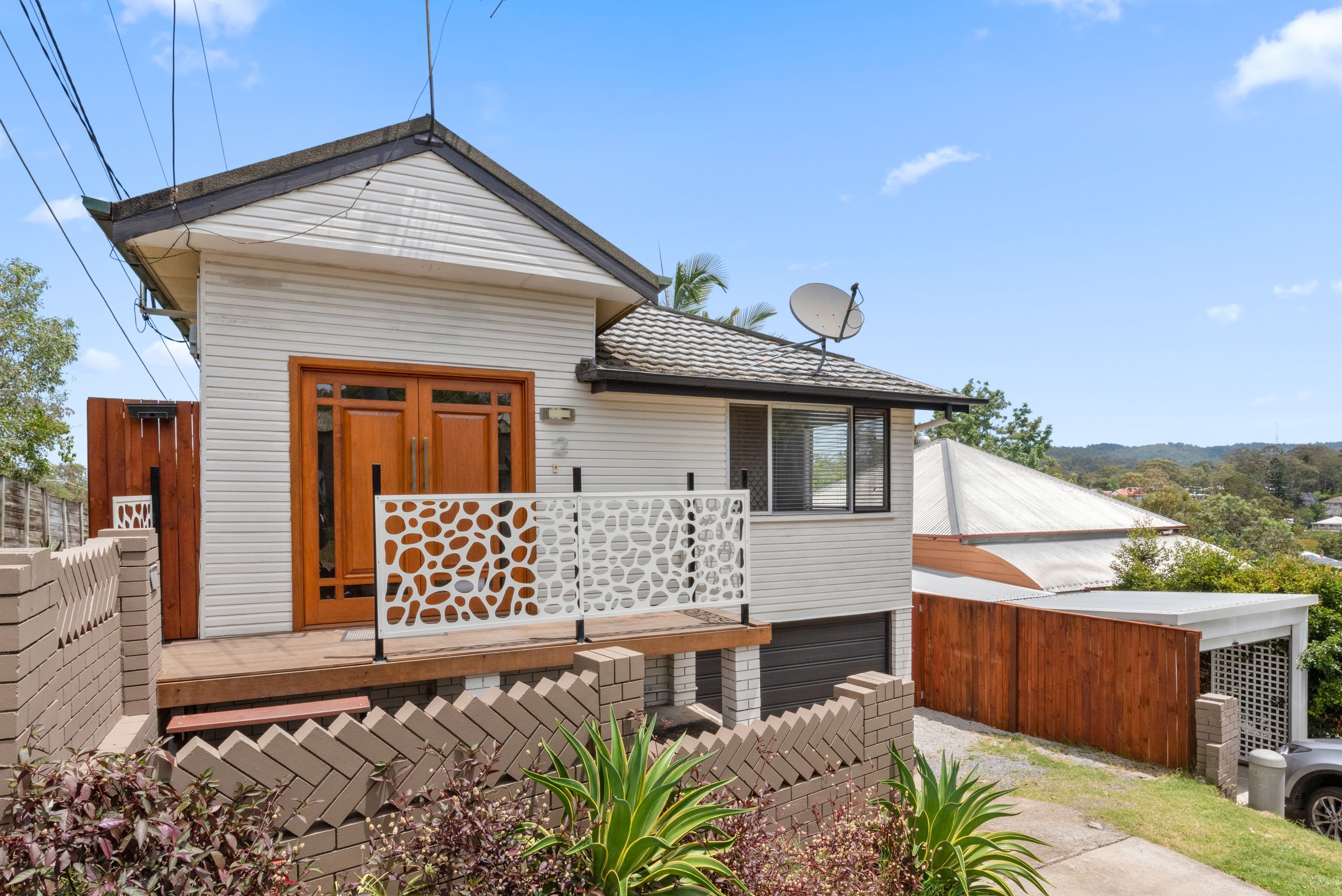 2 Soudan Street, Bardon QLD 4065