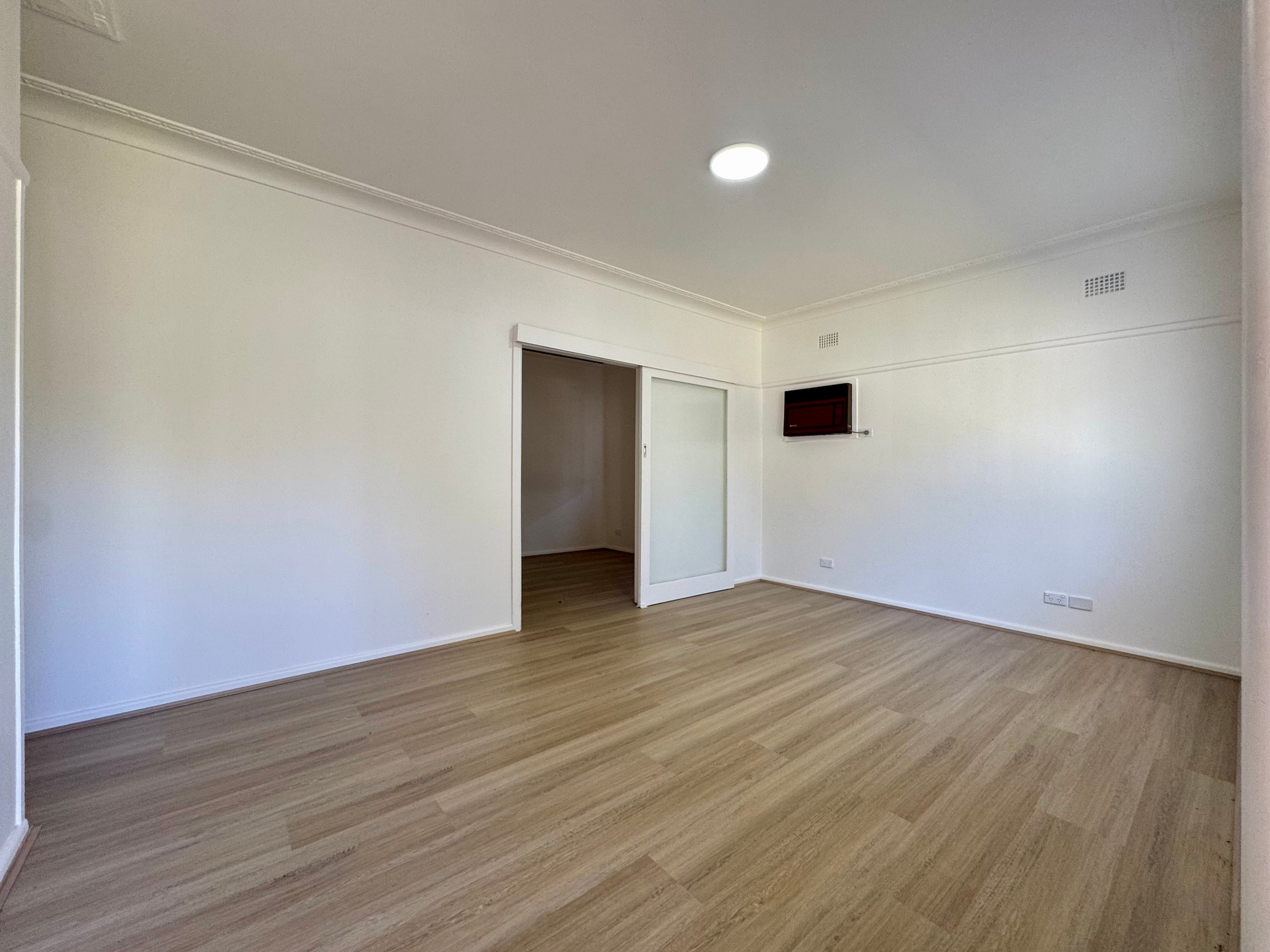 6 Dan Crescent, Colyton, NSW 2760