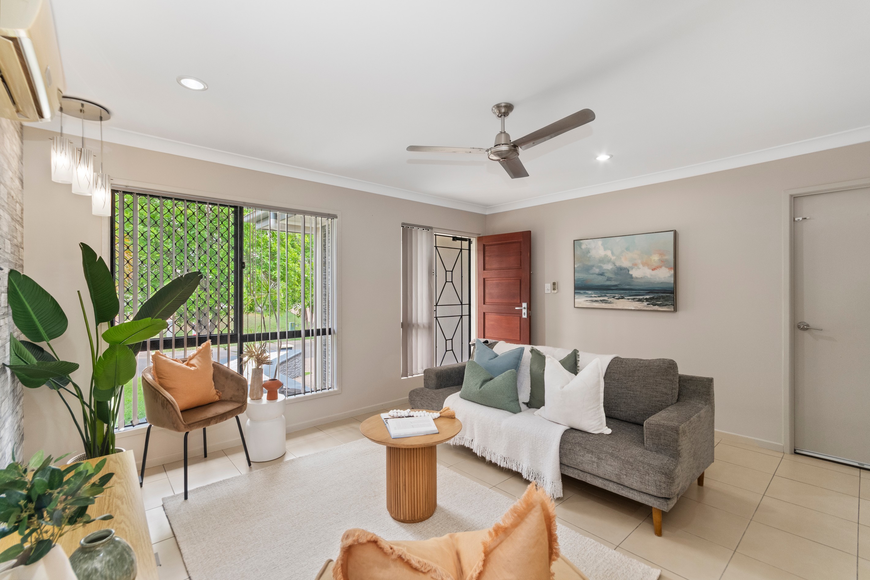 10 Ellsworth Drive, Mount Louisa, QLD 4814