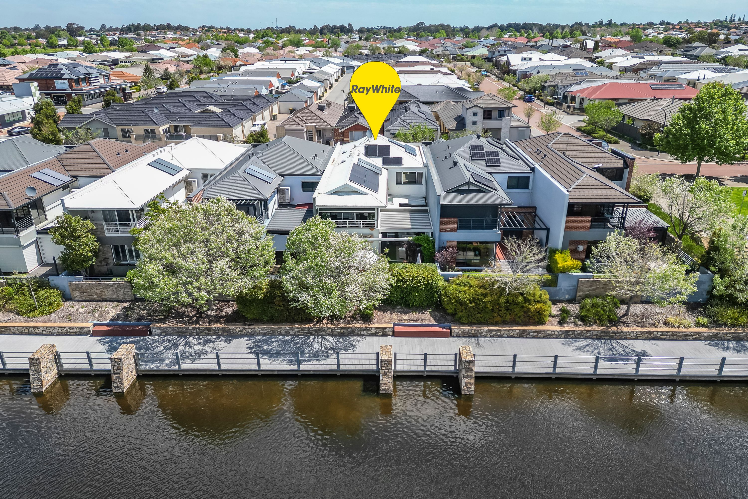 55 Lago Promenade, Aveley, WA 6069