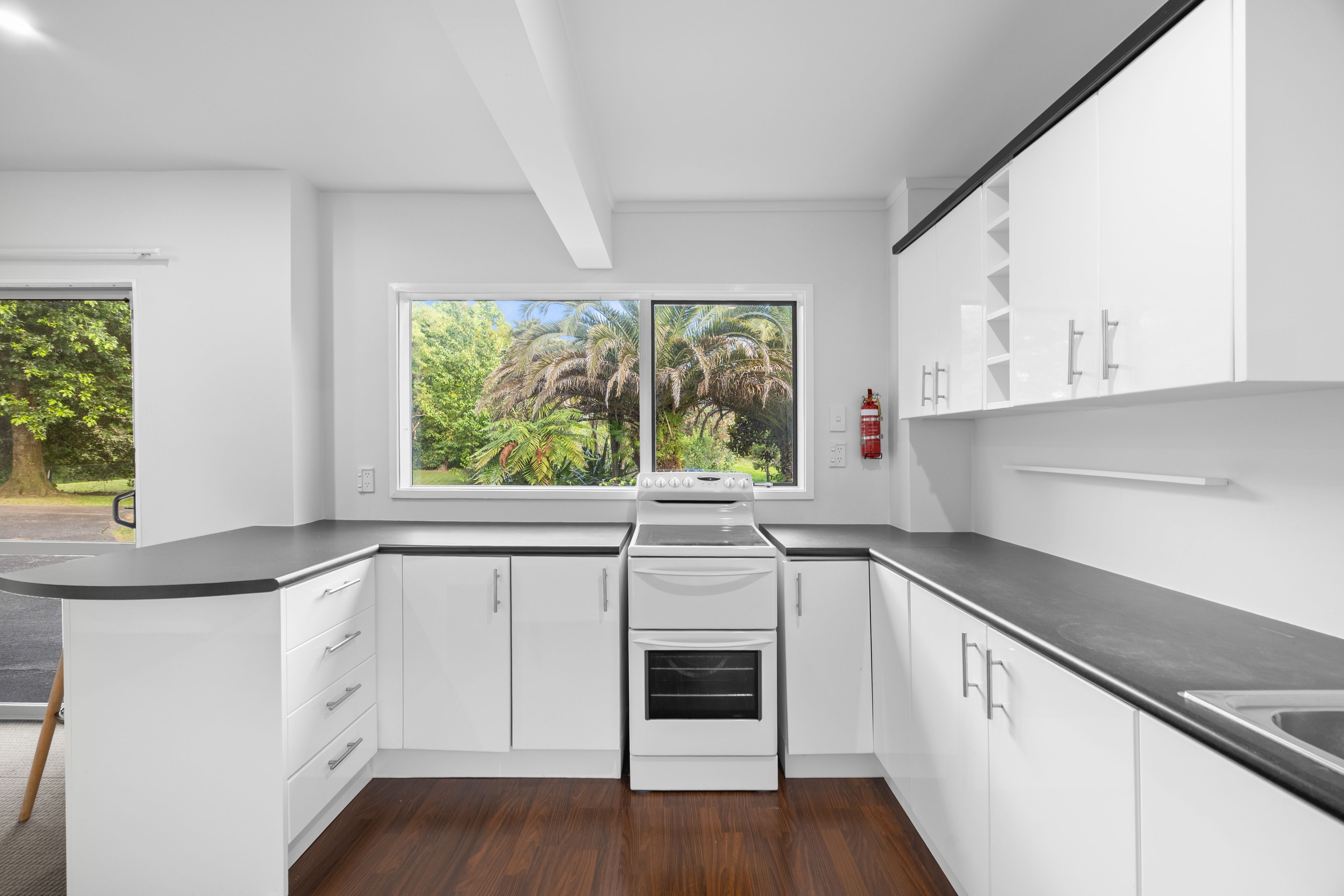 274 Forest Hill Road, Waiatarua, Waitakere City