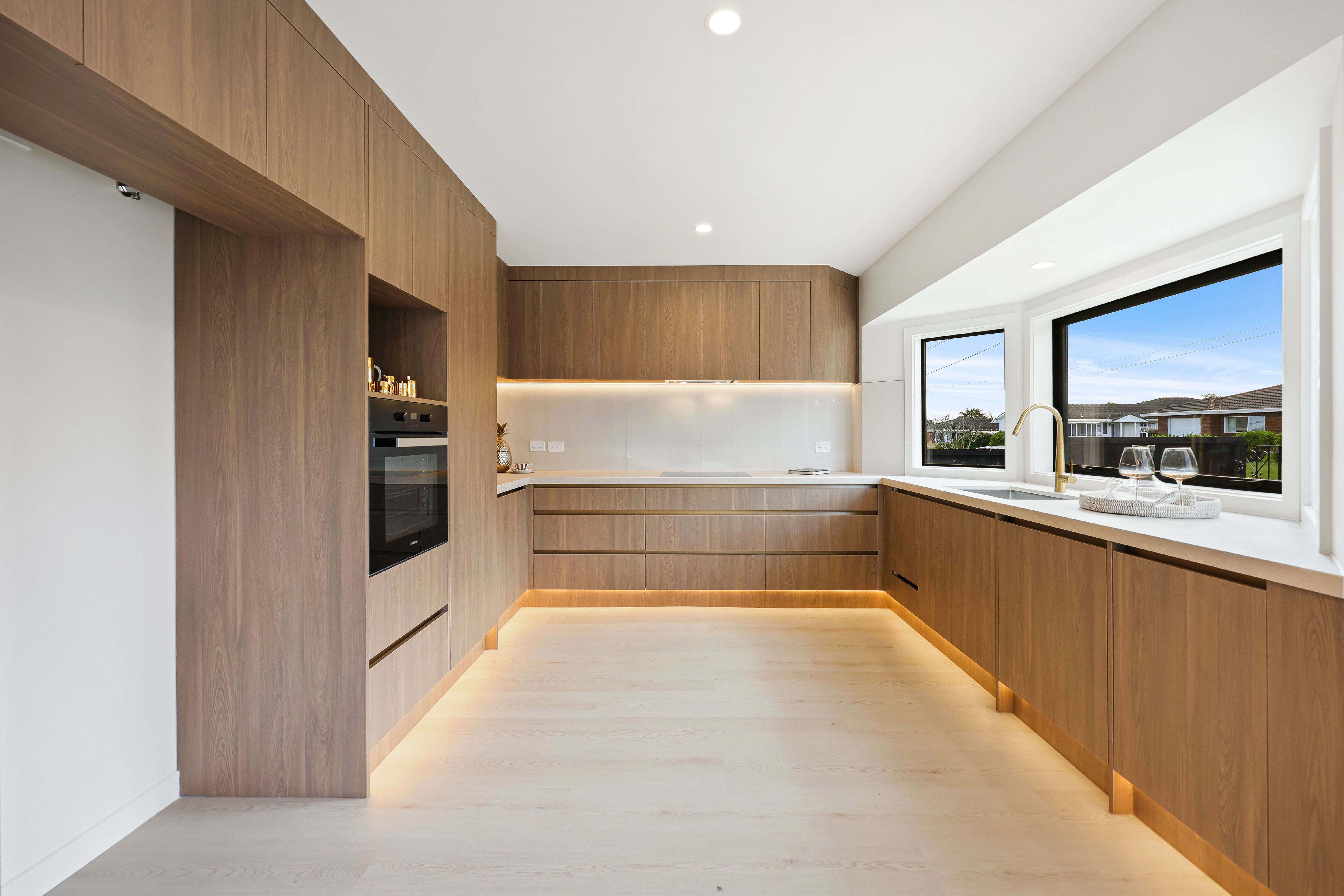 94B East Coast Road, Milford, North Shore City