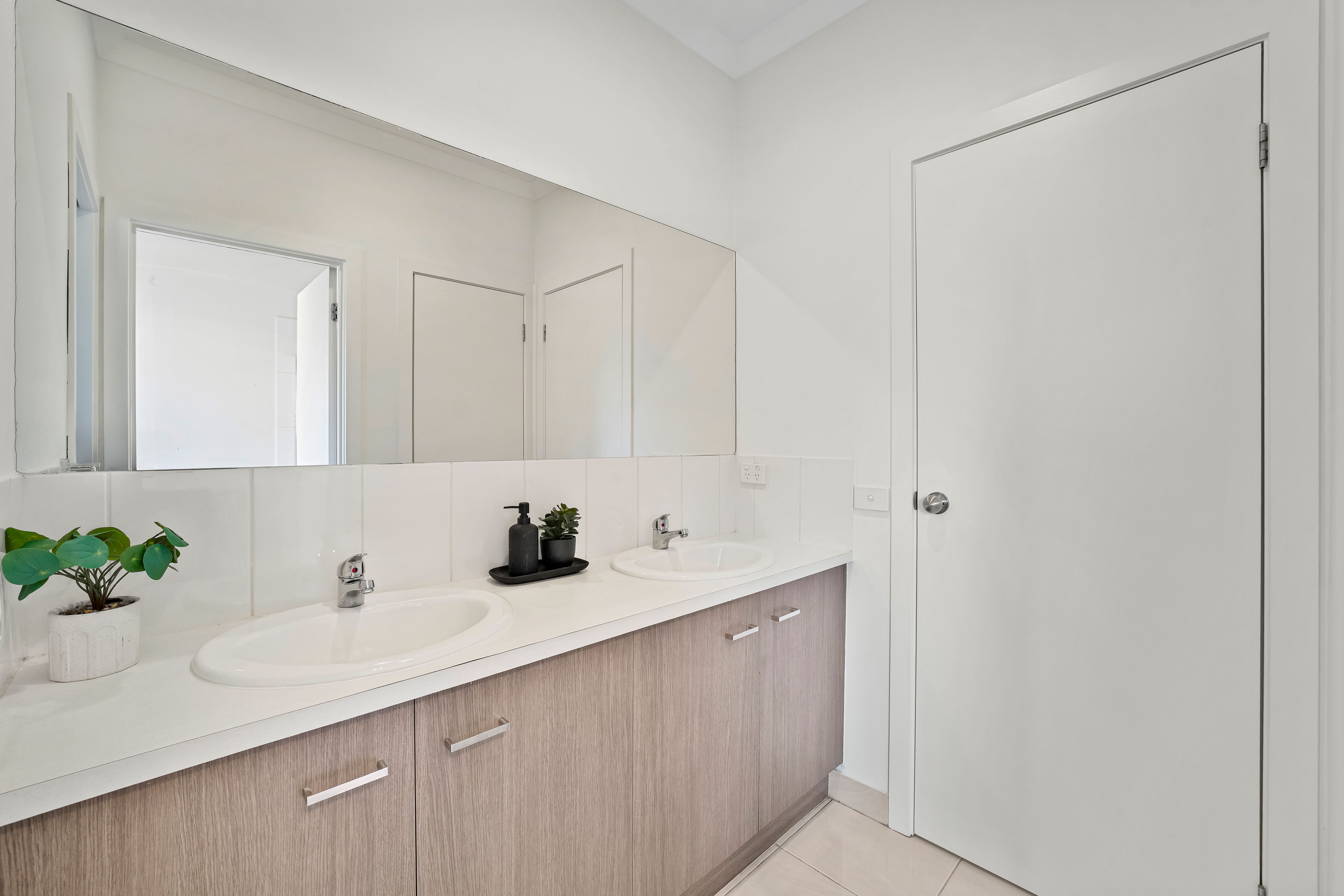 2/92 Albert Avenue — photo 9 of 22