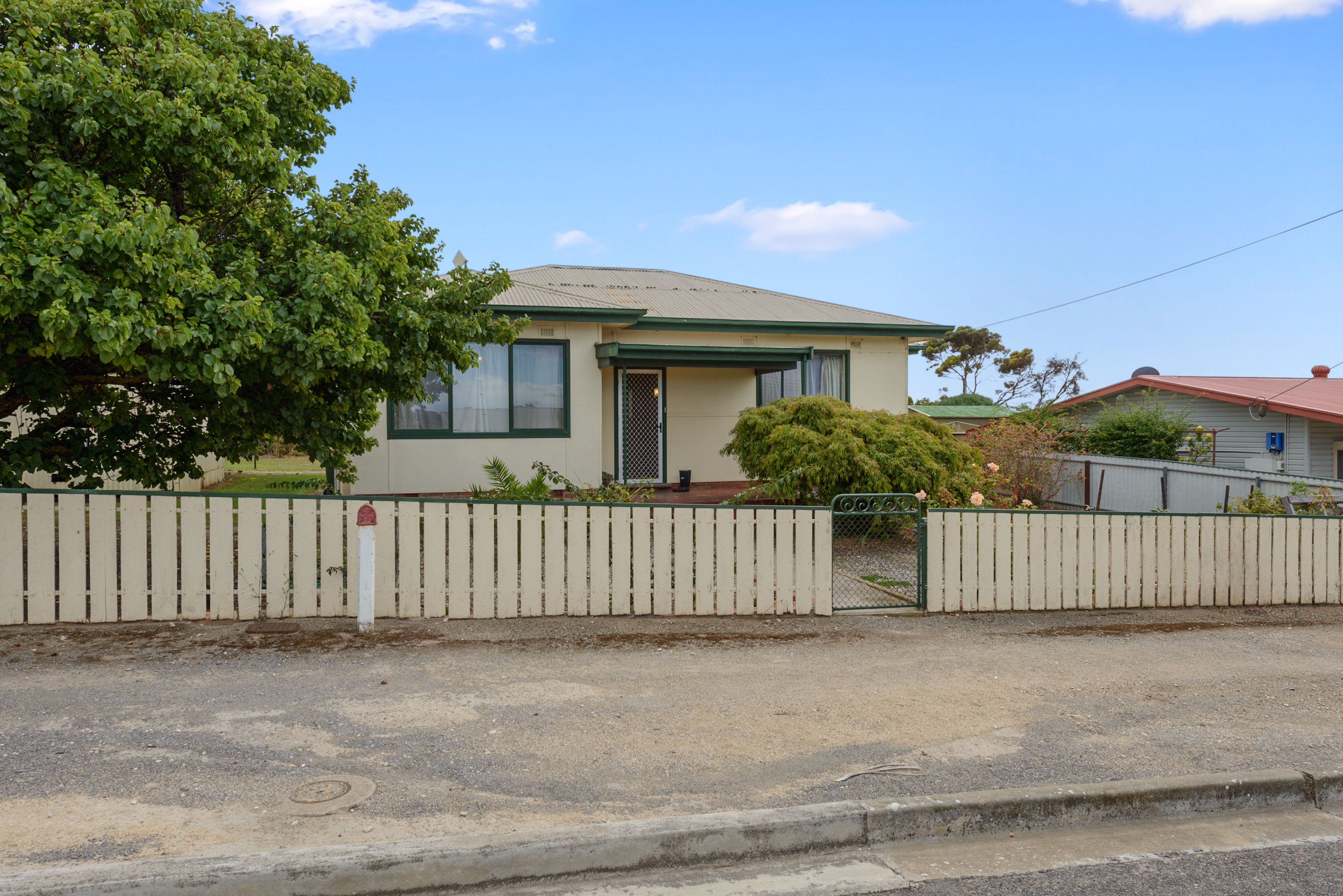 1 Southern Street, Warooka, SA 5577