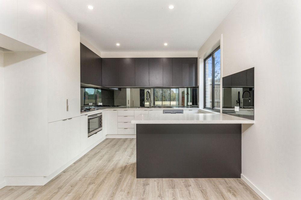 27B Holme Road — photo 5 of 6