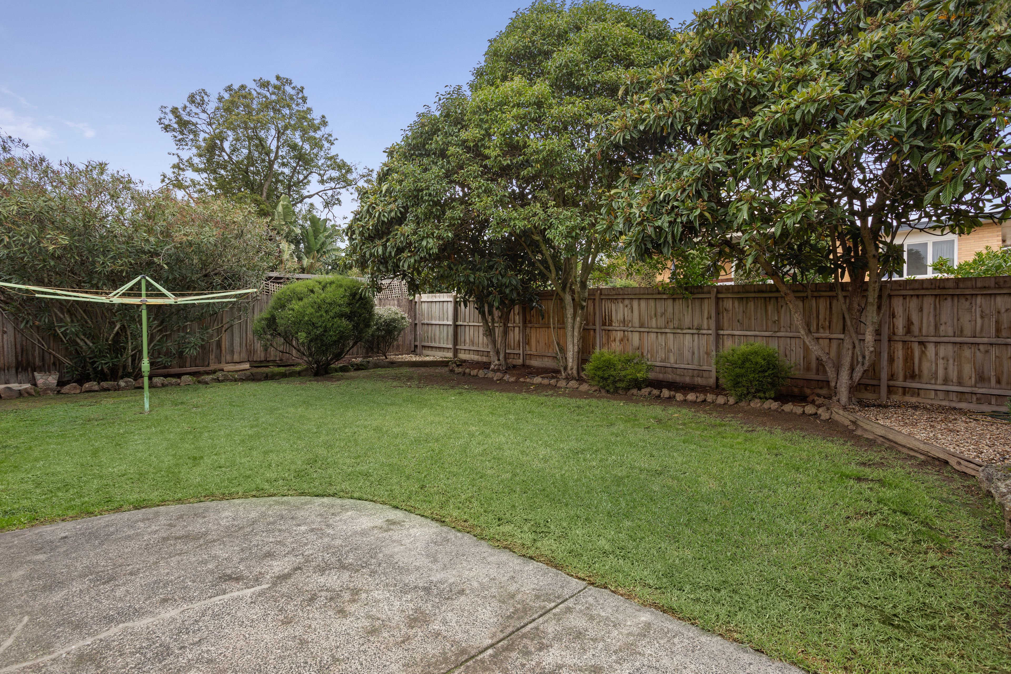8 Jolie Vue Road — photo 10 of 12